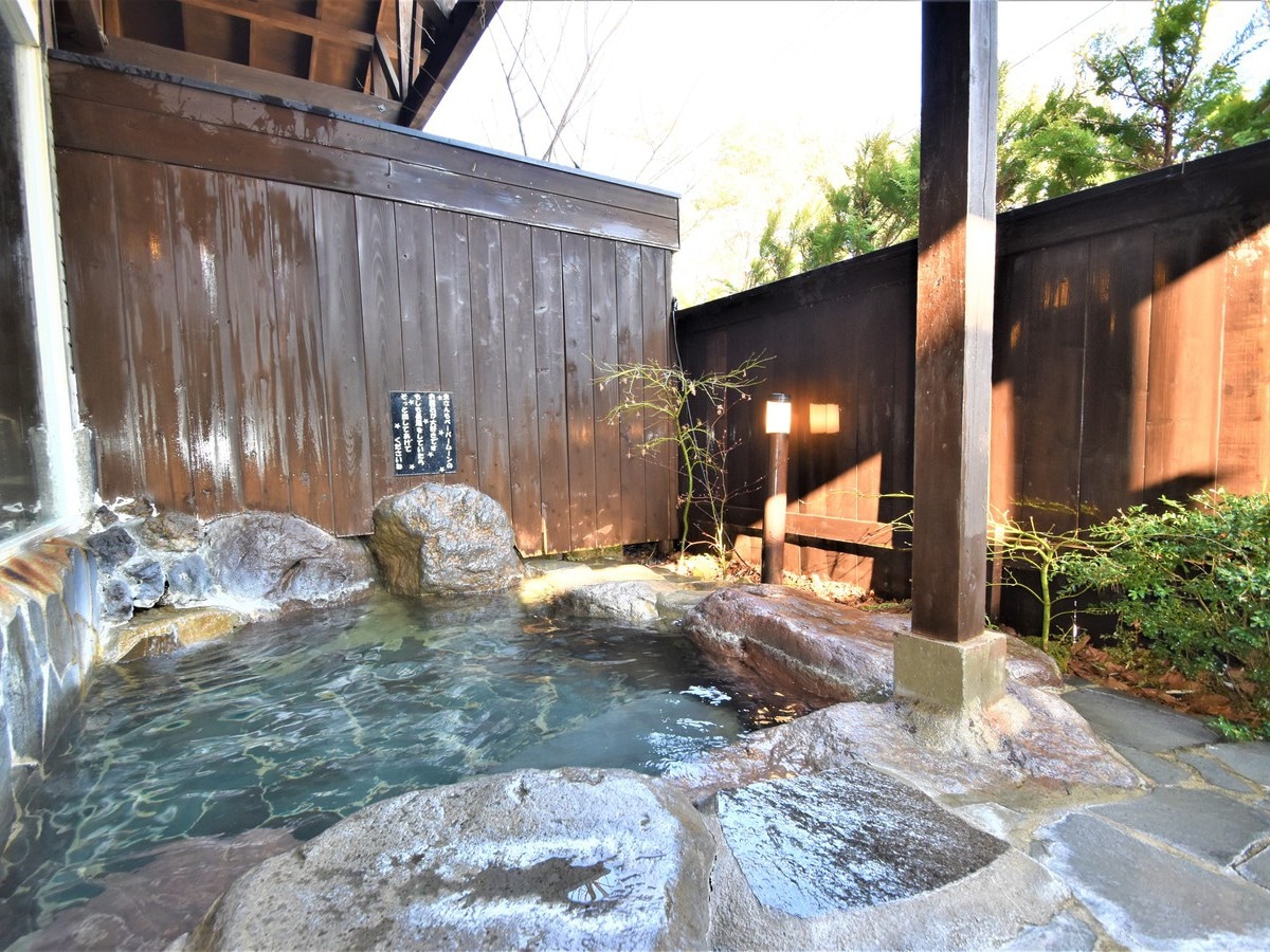 2022 Large public bath and open-air bath