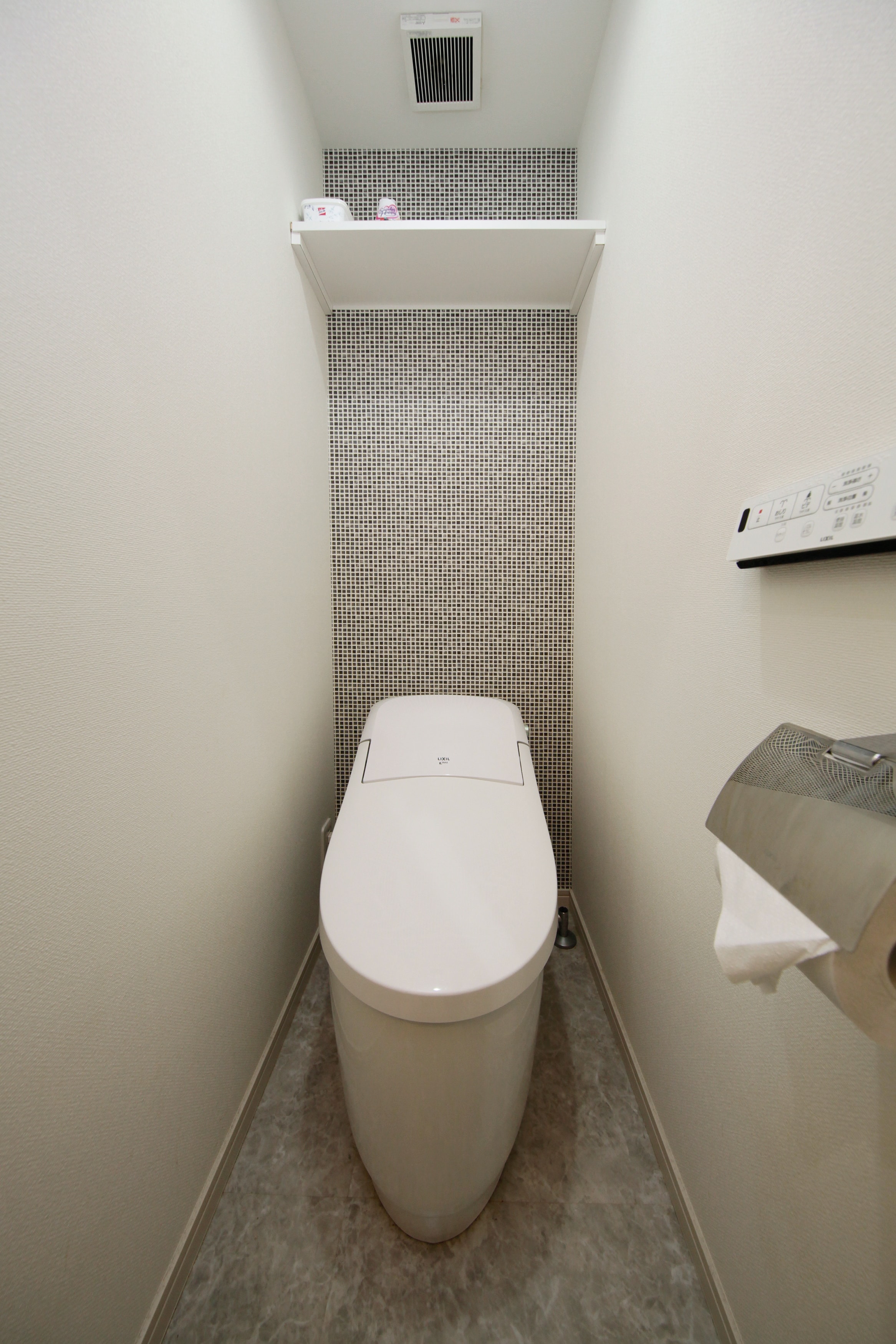 toilet