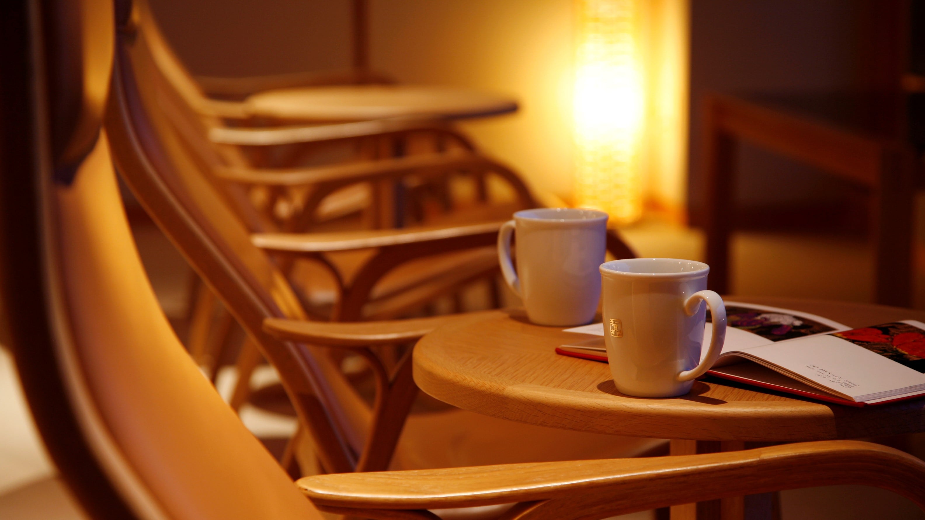 [Guest Lounge]
