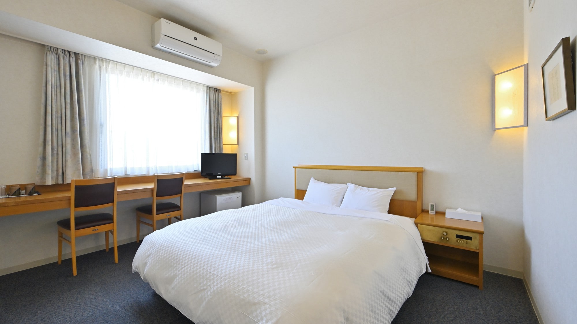 ■ [Deluxe Queen] (22 square meters) Bed width 160 cm
