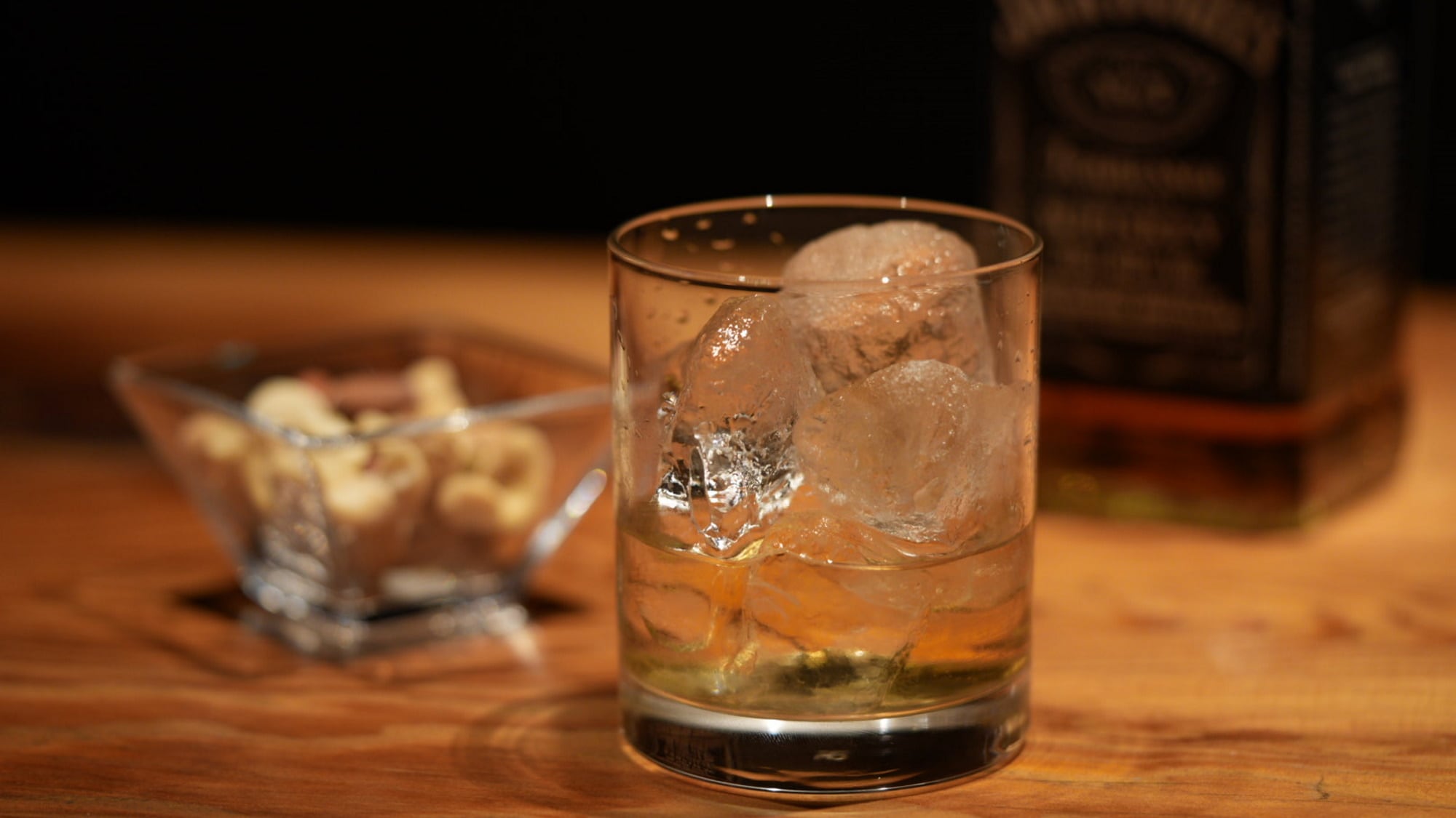 BAR ATARAYO／A bar where everyone can enjoy everything from whiskey to mocktails