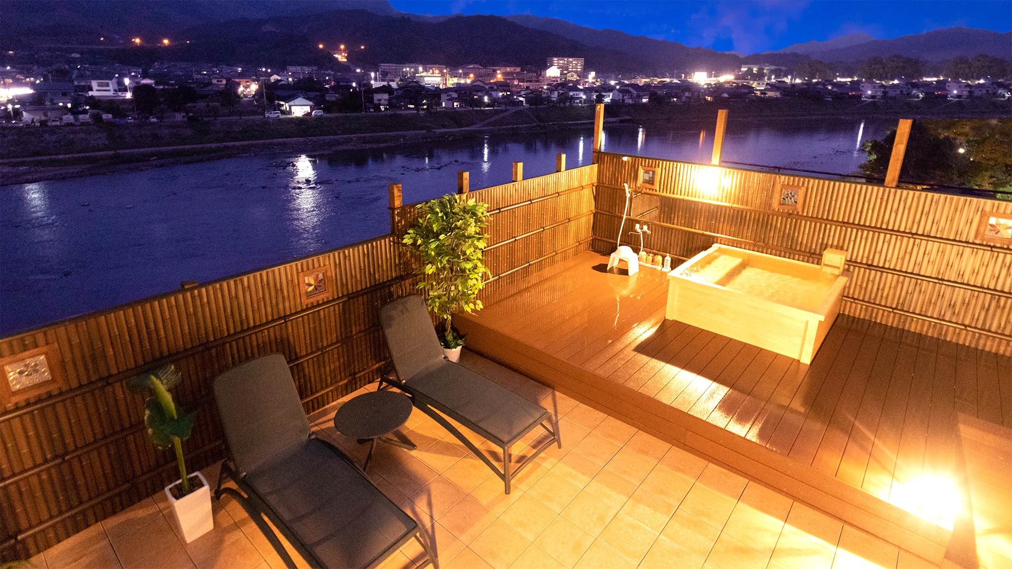 Rooftop family bath