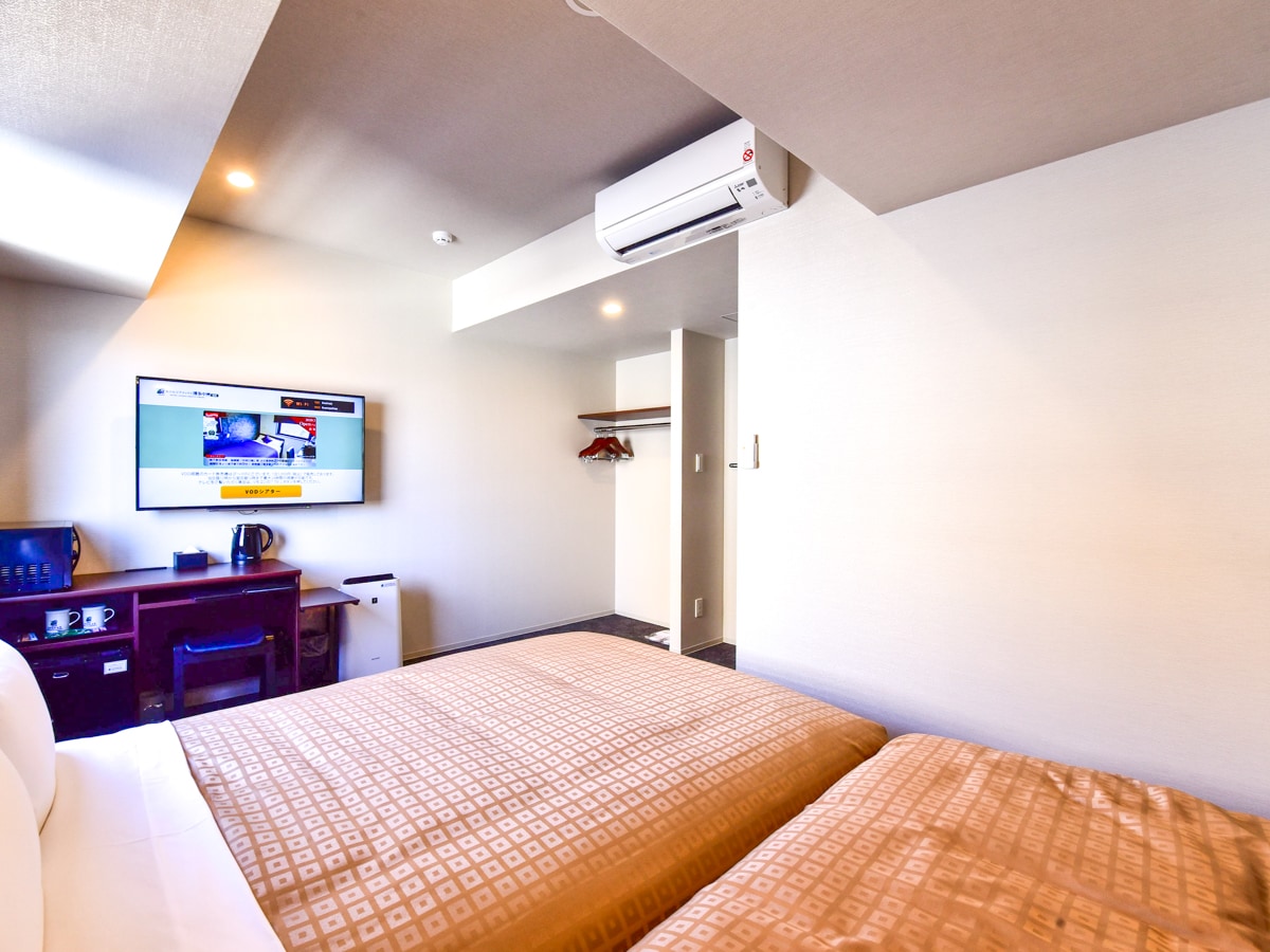[Twin room] Humidified air purifier & microwave oven & wi-fi equipped ♪ "Slumberland bed" adopted