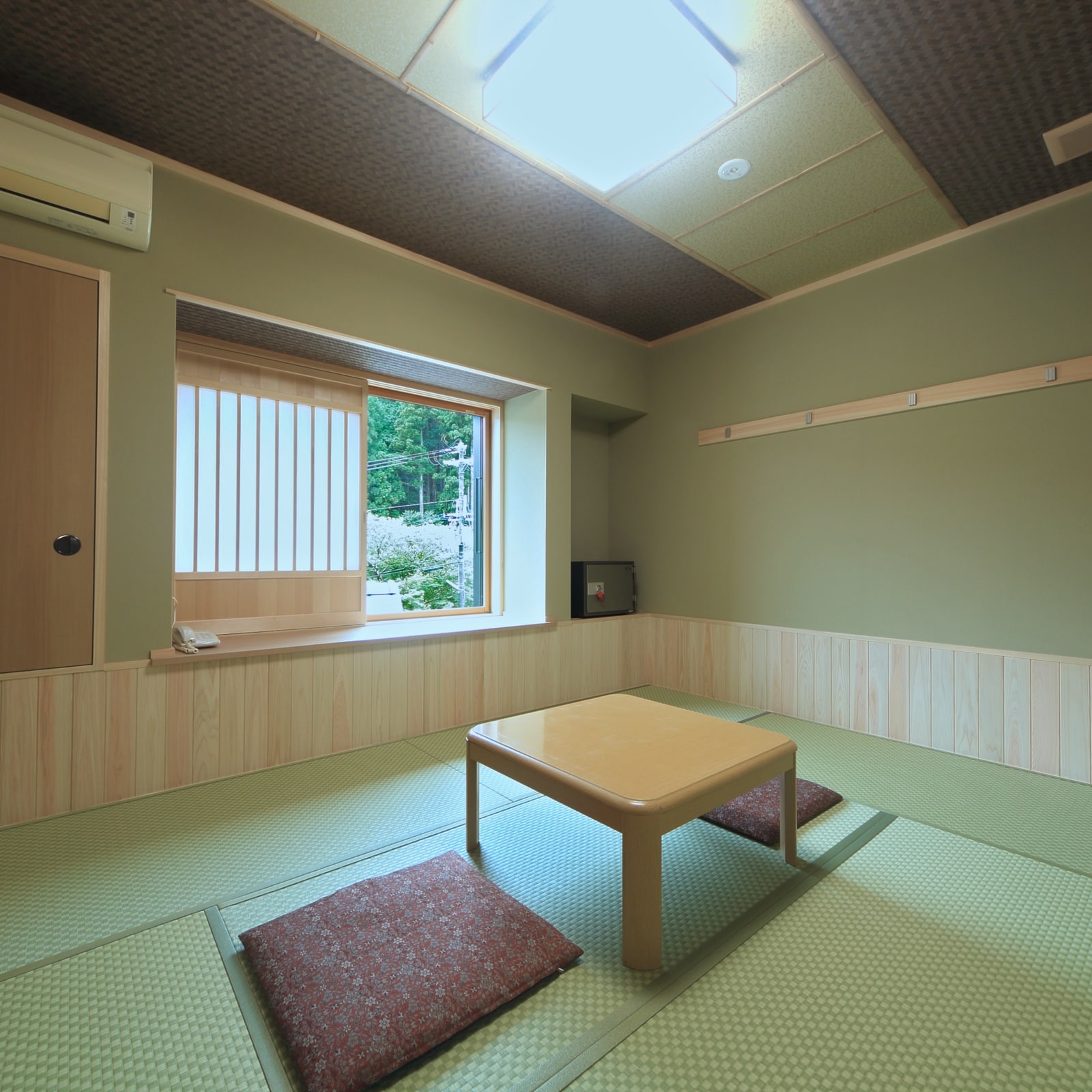 Room 207