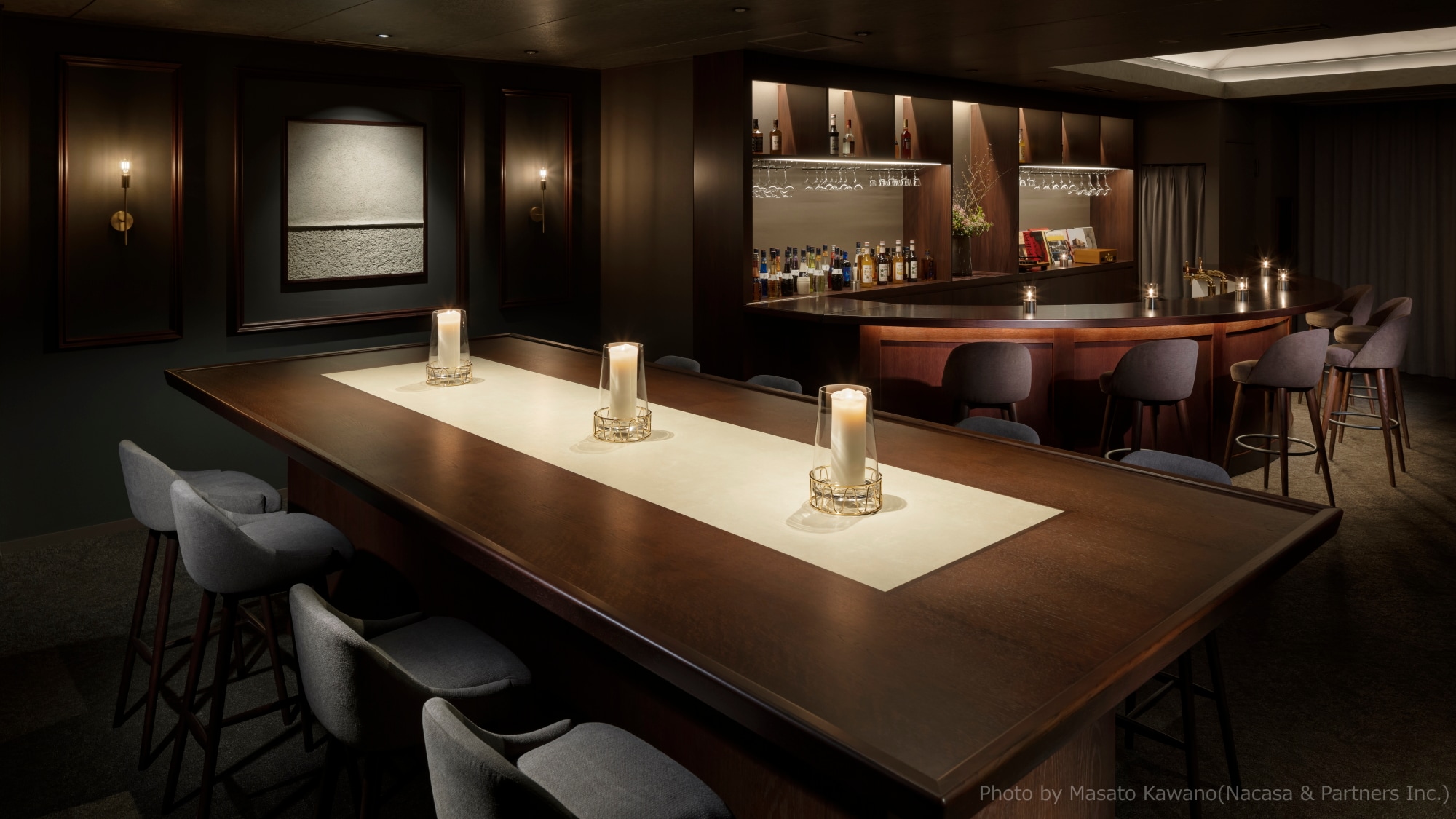 BAR ATARAYO / Watching the candlelight