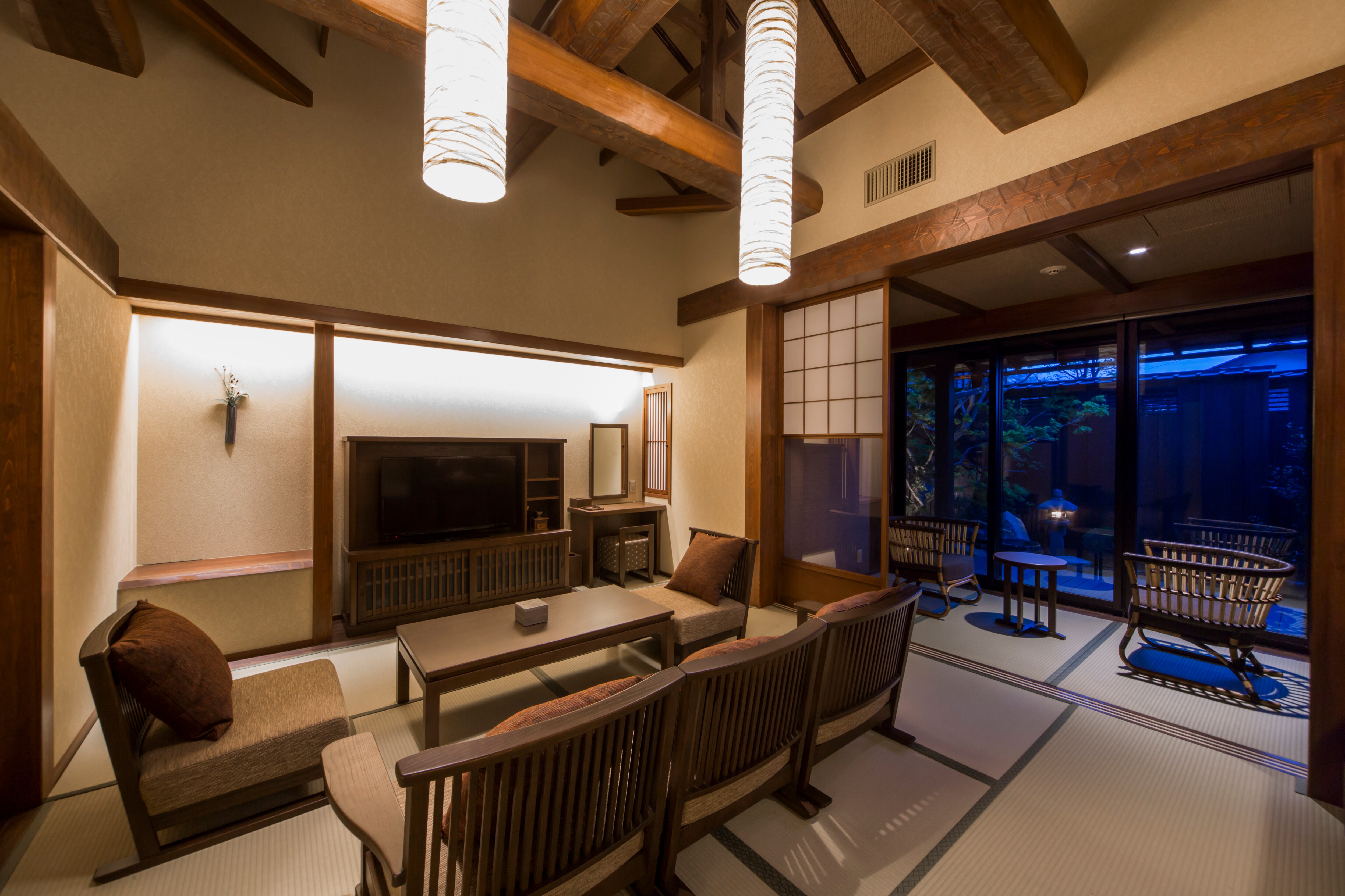 [Hyun] With natural hot spring, Hiun 112 square meters / 5 people capacity