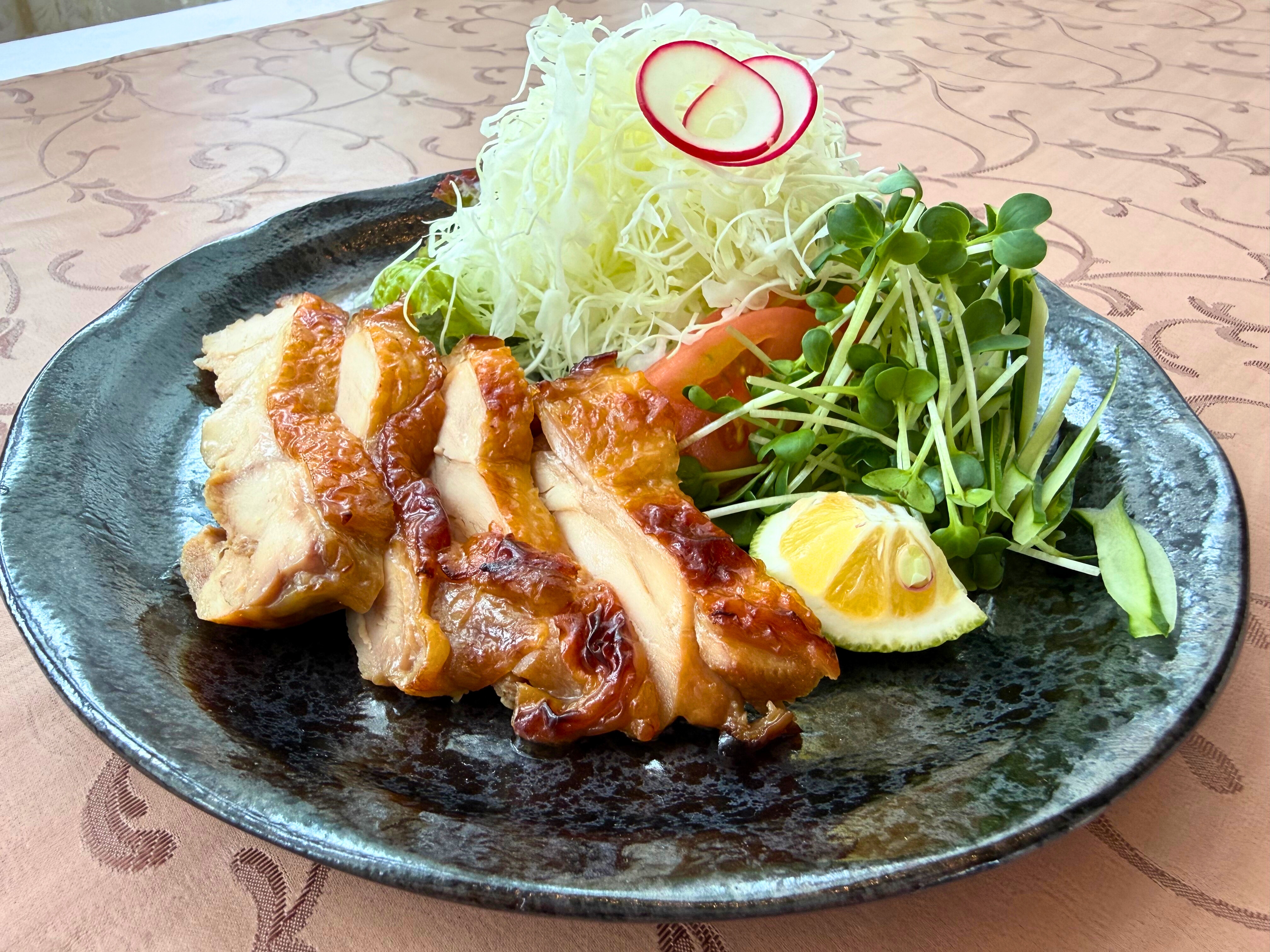 Chef's whimsical set meal image