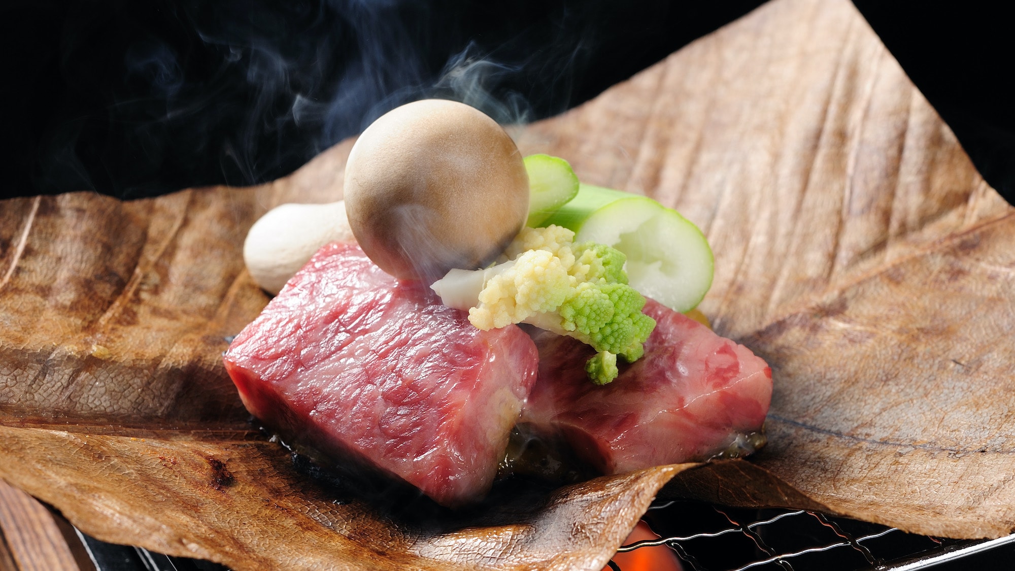 [Thịt bò đen Nhật Bản]
