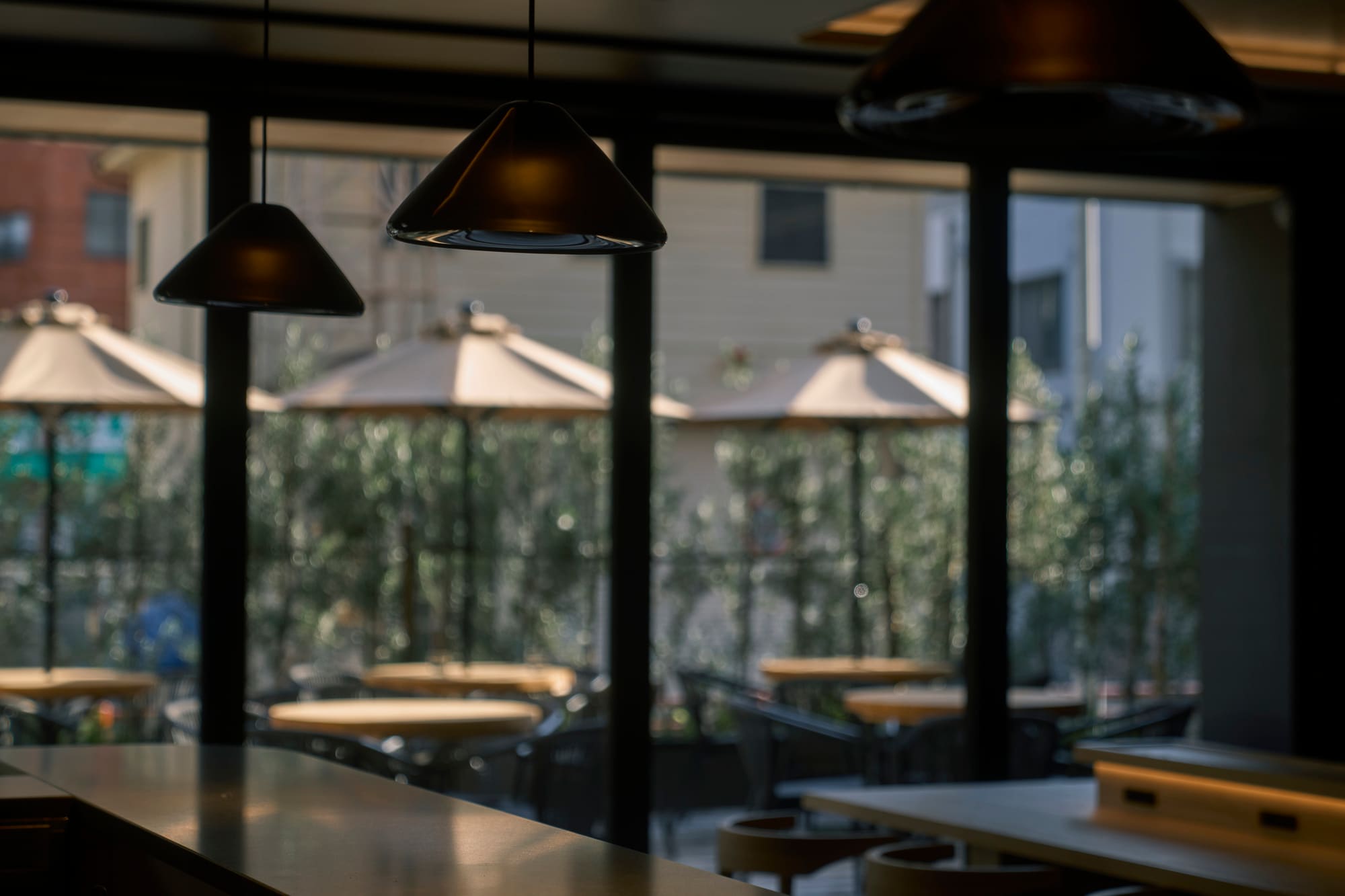 ชั้น 1　ร้านกาแฟจูน