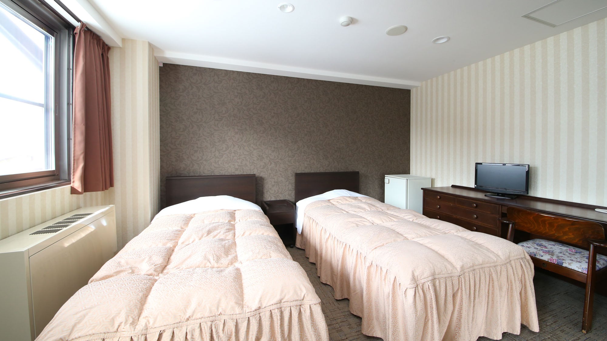 [Kamoshikakan■西式雙床房（帶巴士）]