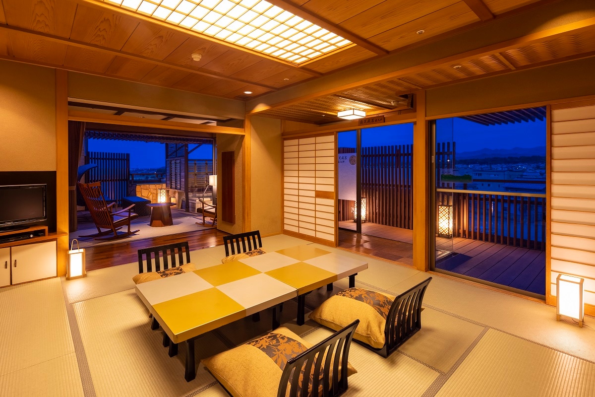 [Deluxe] Tensho-no-Yakata, Suite with outdoor hot spring bath, Room 366 (indoor)