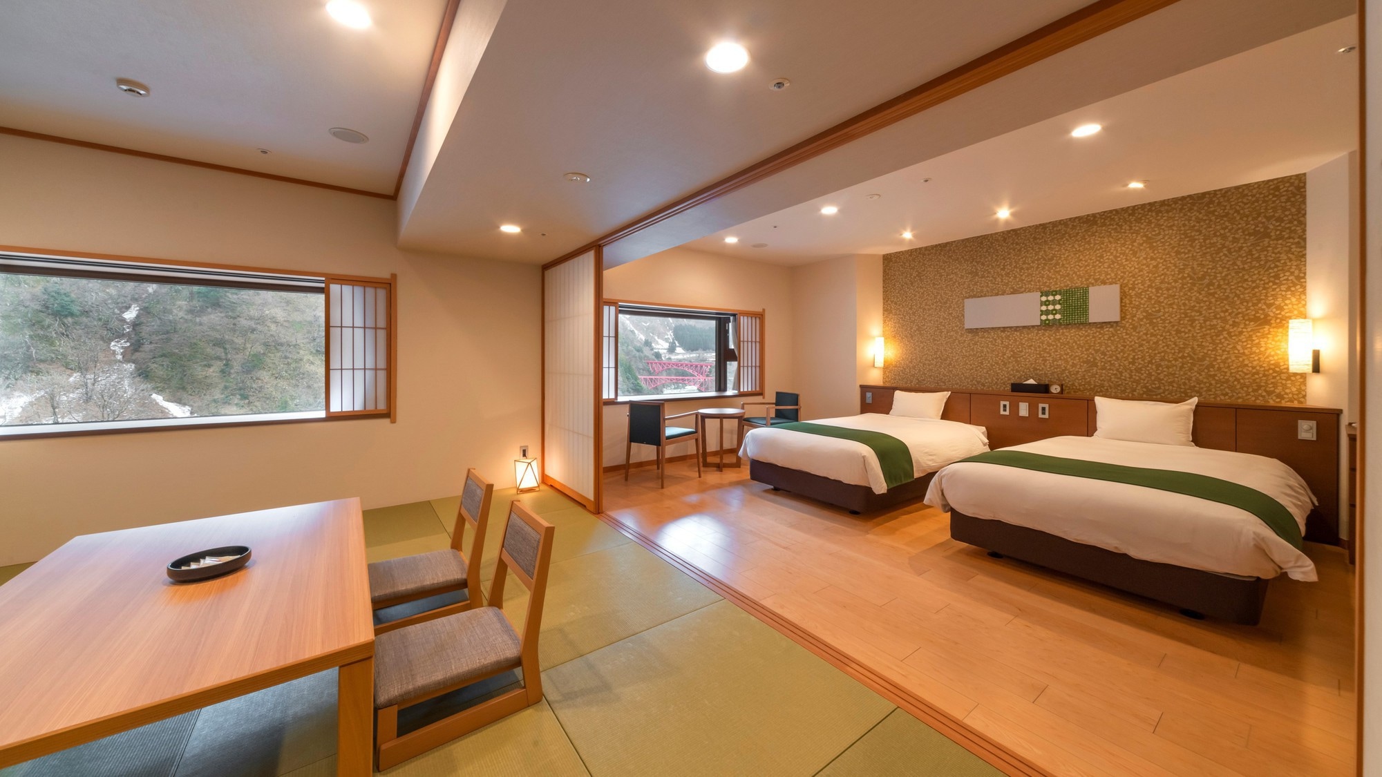 Main building deluxe Japanese and Western rooms (all rooms on the river side)