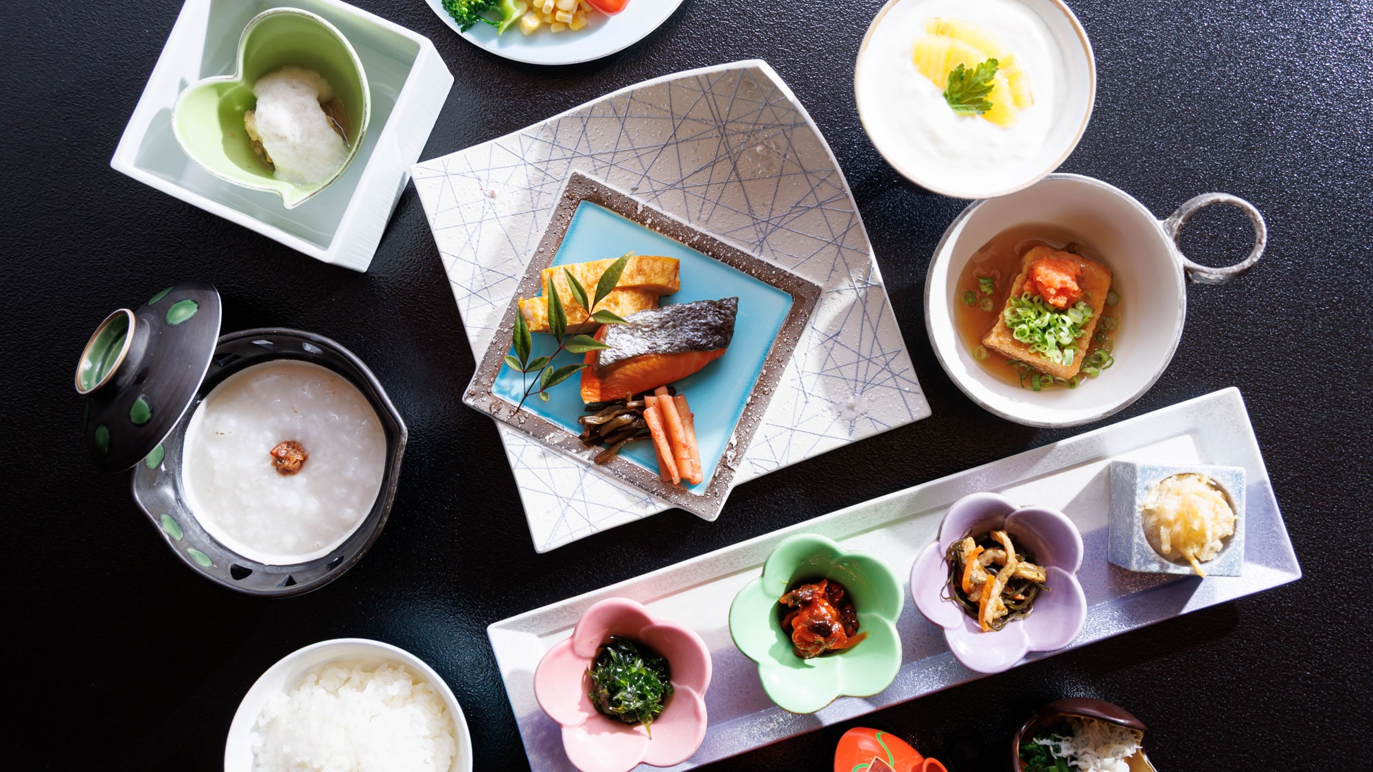Breakfast example: Oiwakeya Ryokan's breakfast is "a little at a time, and a lot"