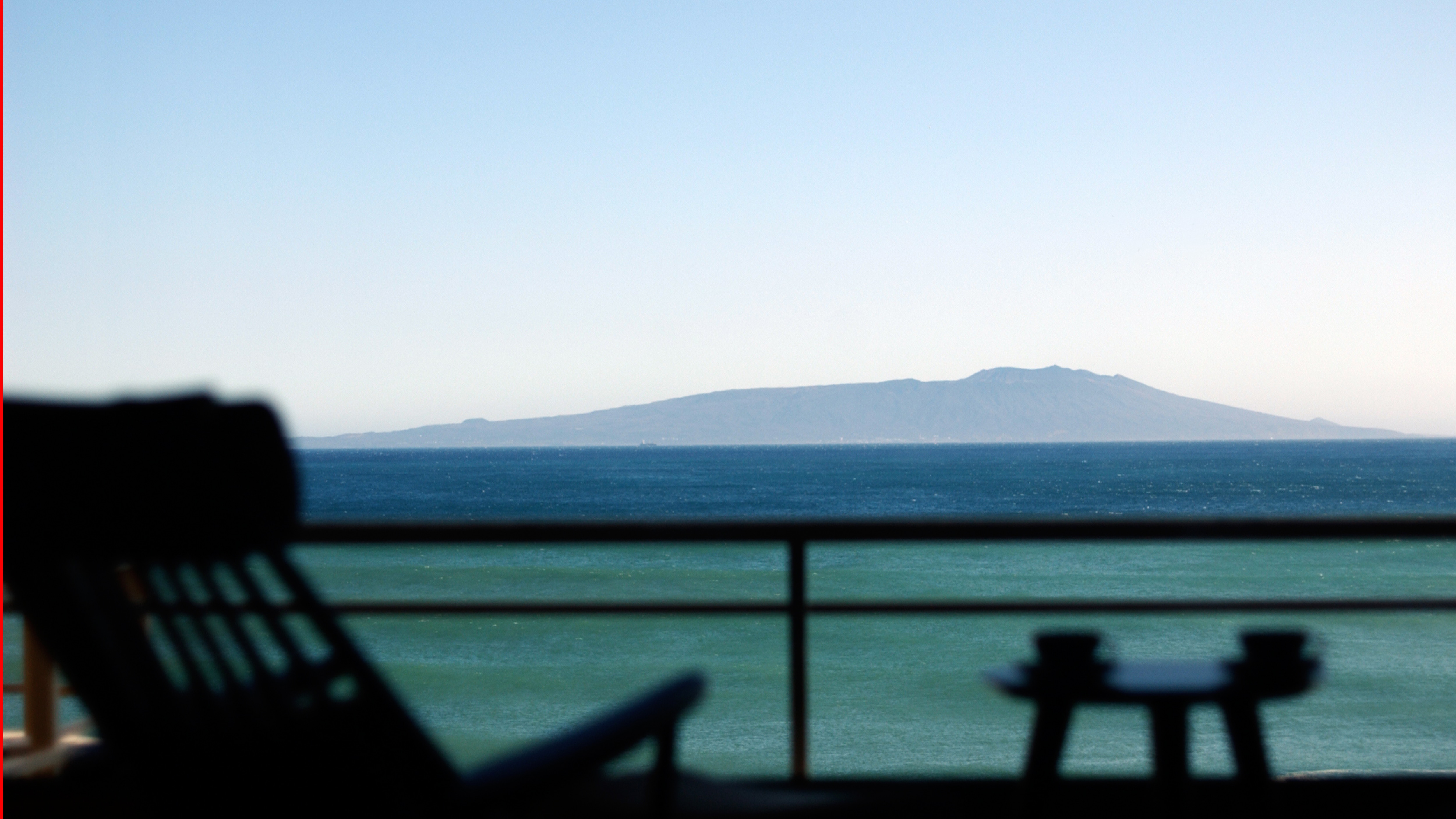 7th floor on the top floor / 10 tatami Japanese-style room with a spectacular view of Oshima and the sea + wide rim