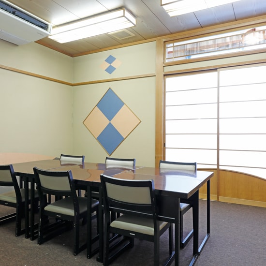 아침 저녁 식사의 식당 ★ 테이블 석도 있습니다.