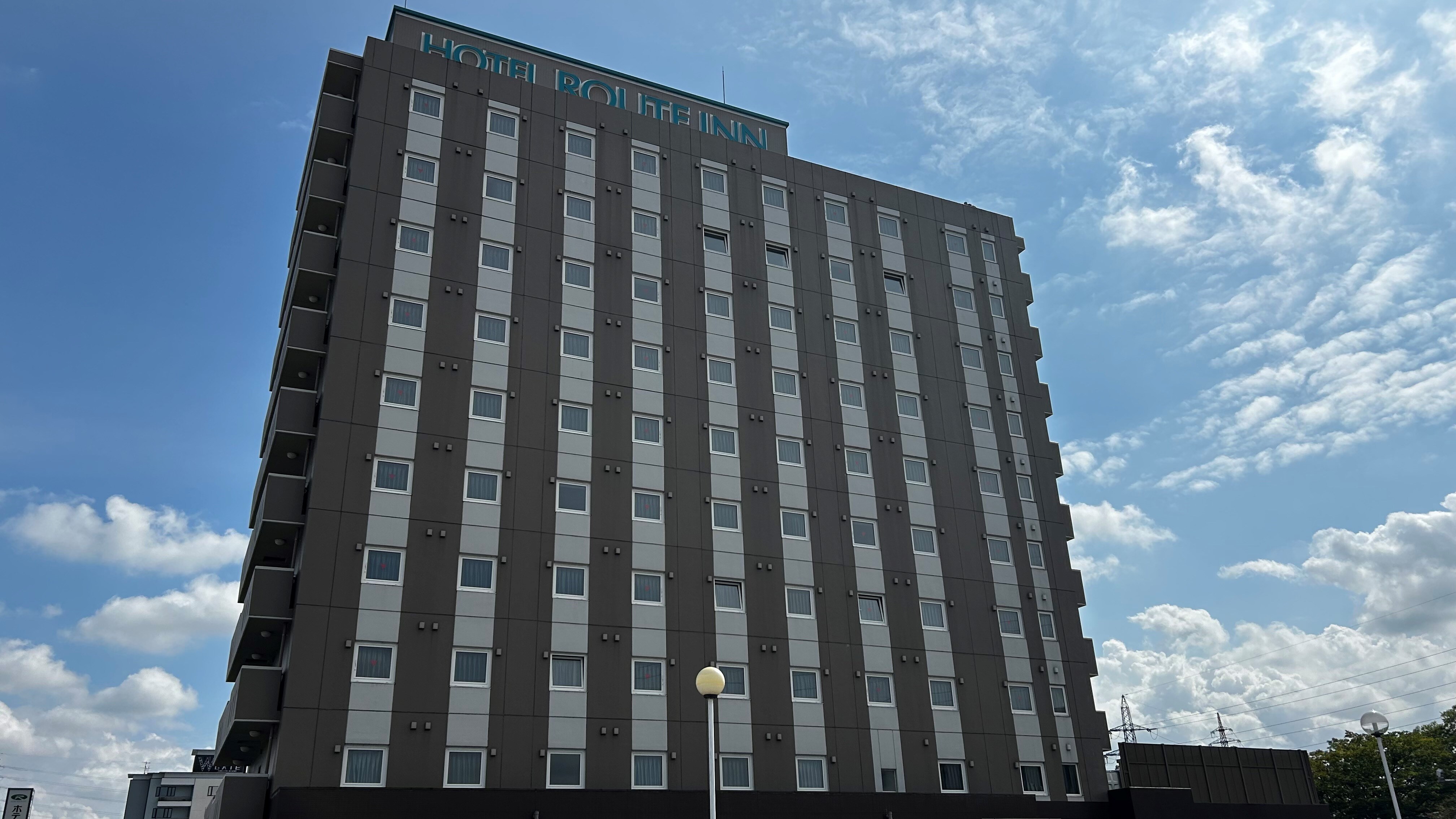 Exterior (daytime)