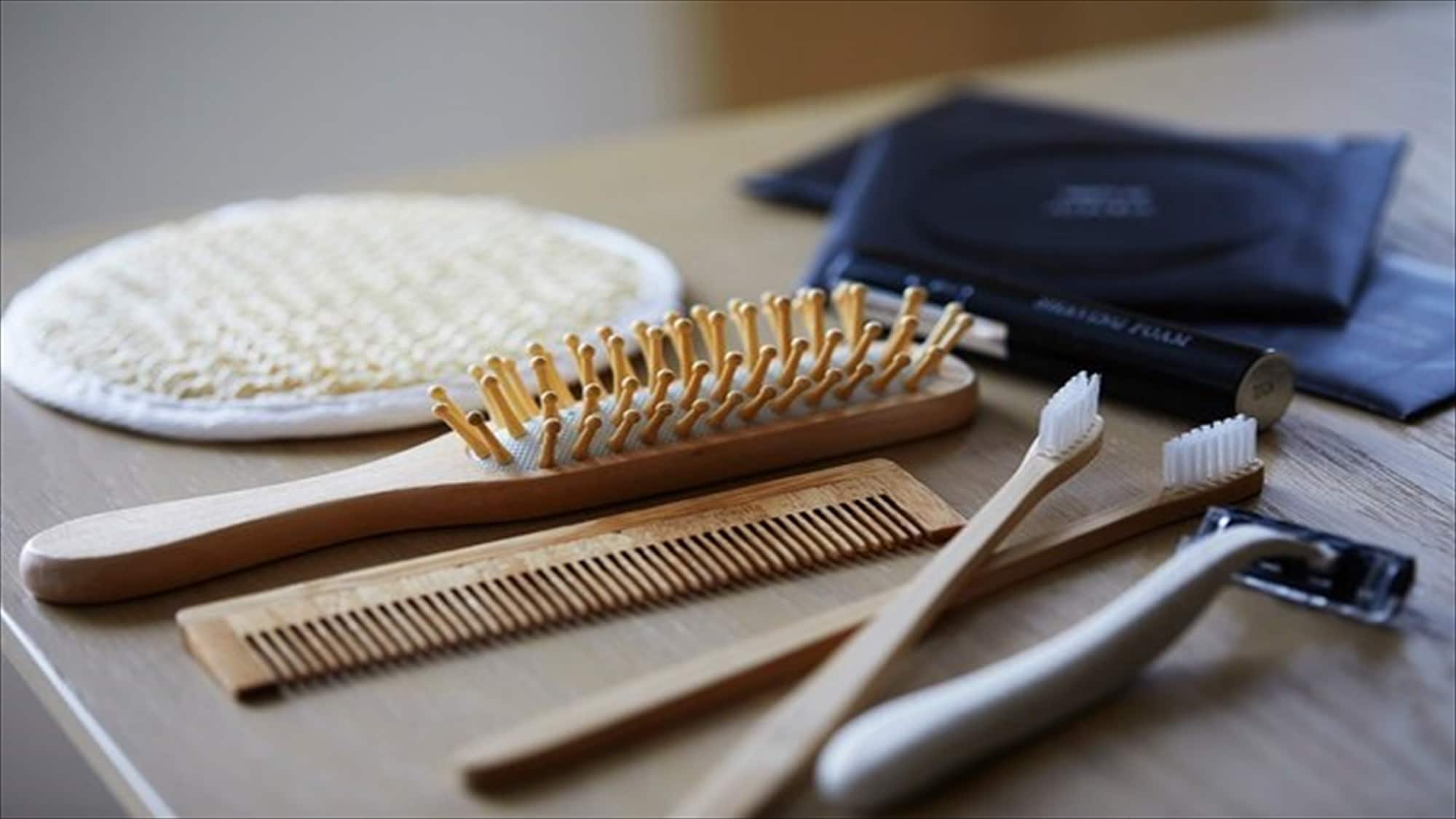 In consideration of sustainability, we adopted a package using bamboo amenities and stone paper as the material.