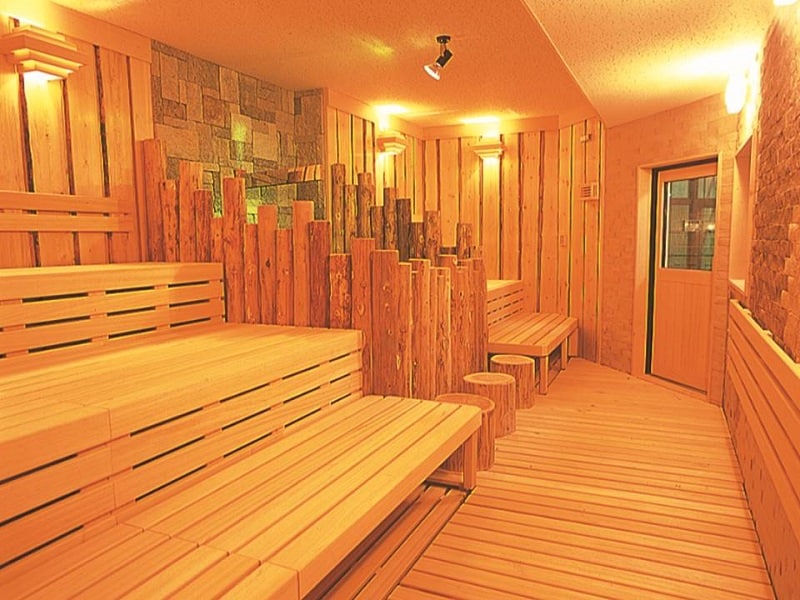 Rocky Sauna