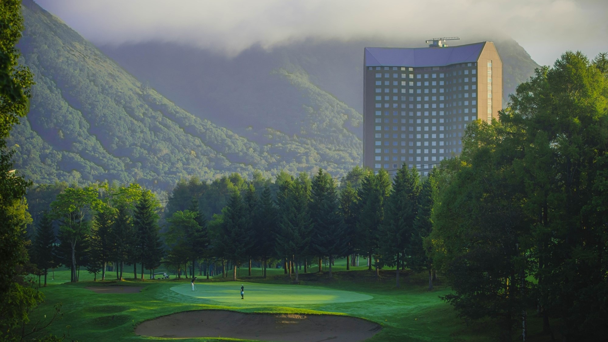 Looking at the hotel from the golf course