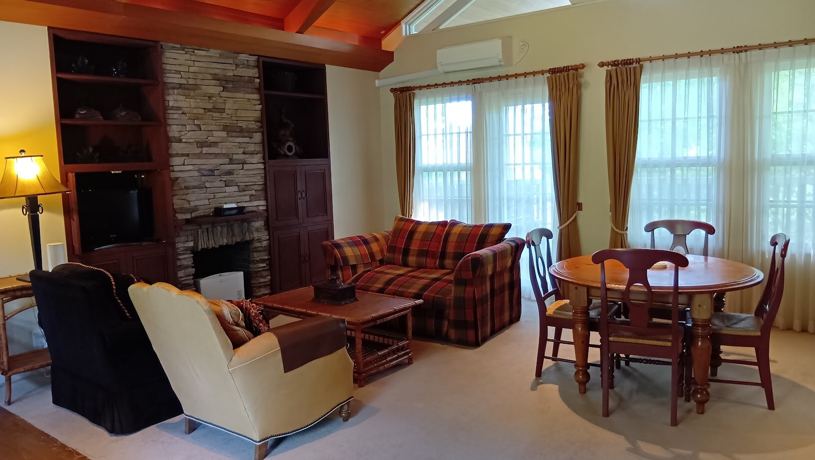 กระท่อม3_จัสมิน_ลิฟวิ่ง_