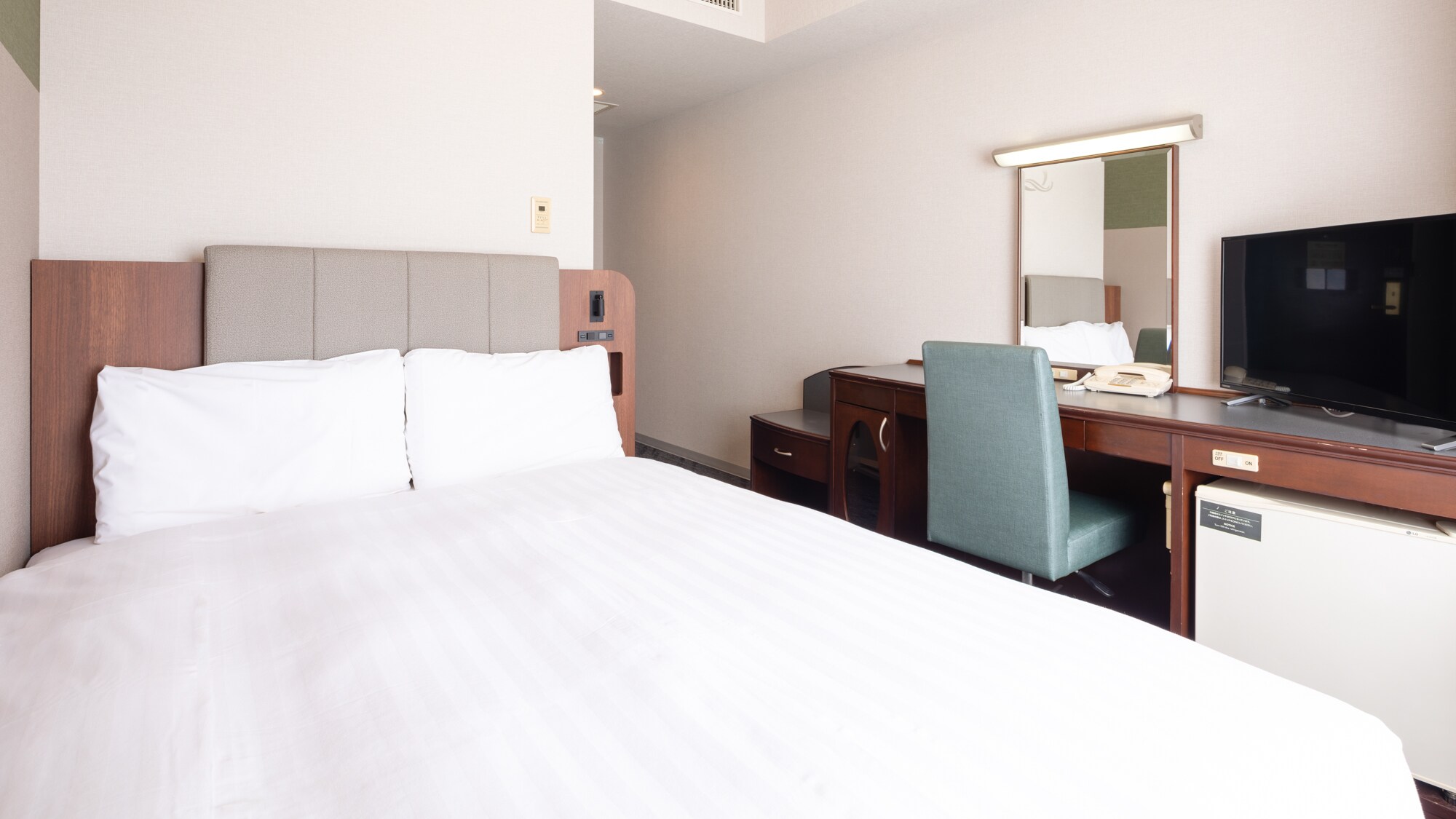 [双人经济房] 客房示例