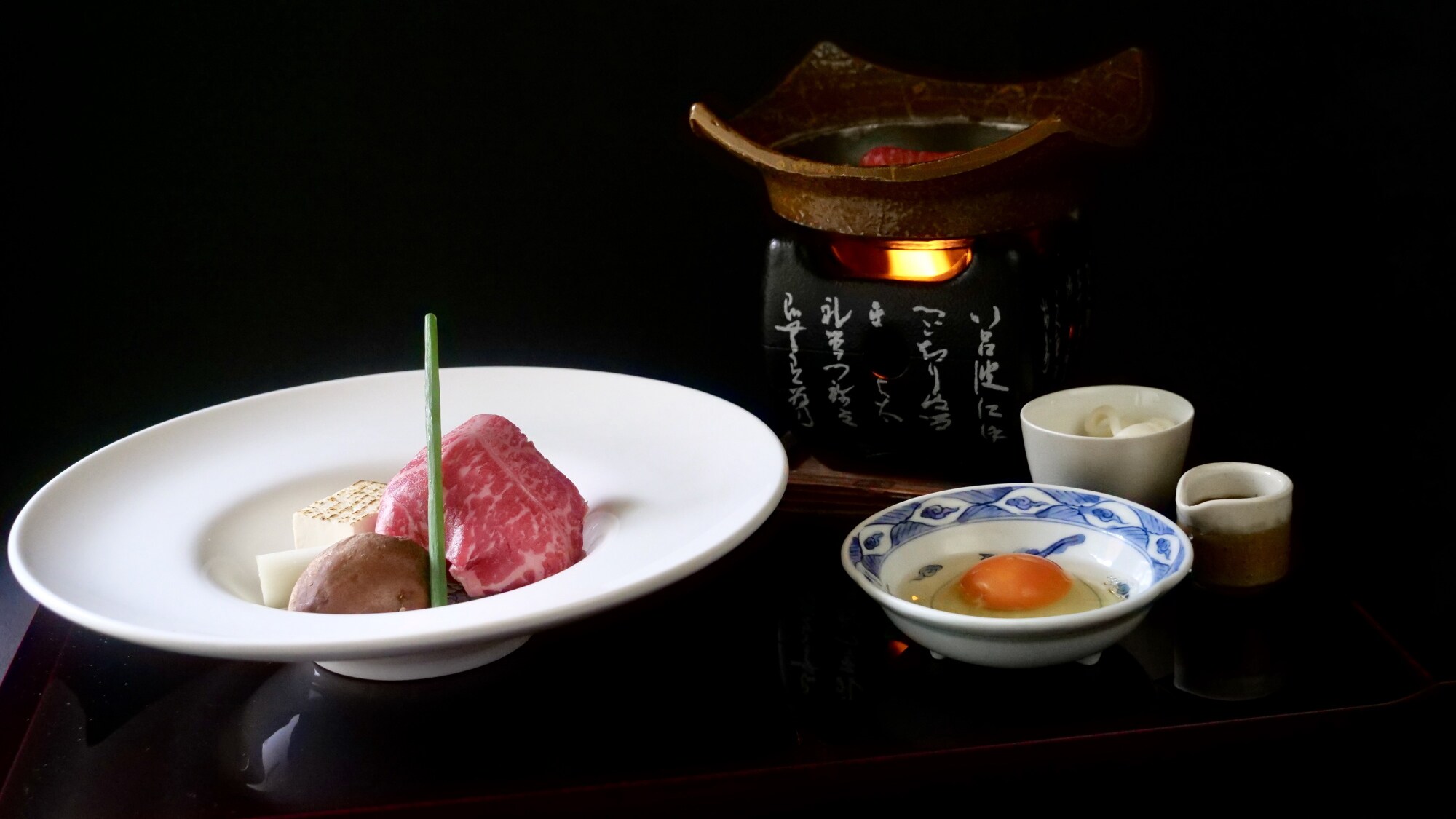 Example of menu: For dinner, we will prepare a "seasonal Shikisai Kaiseki" course meal.