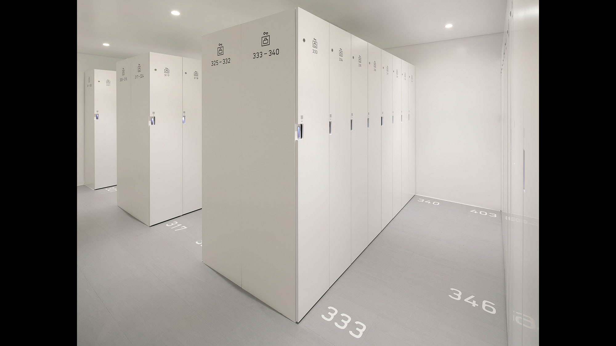 locker