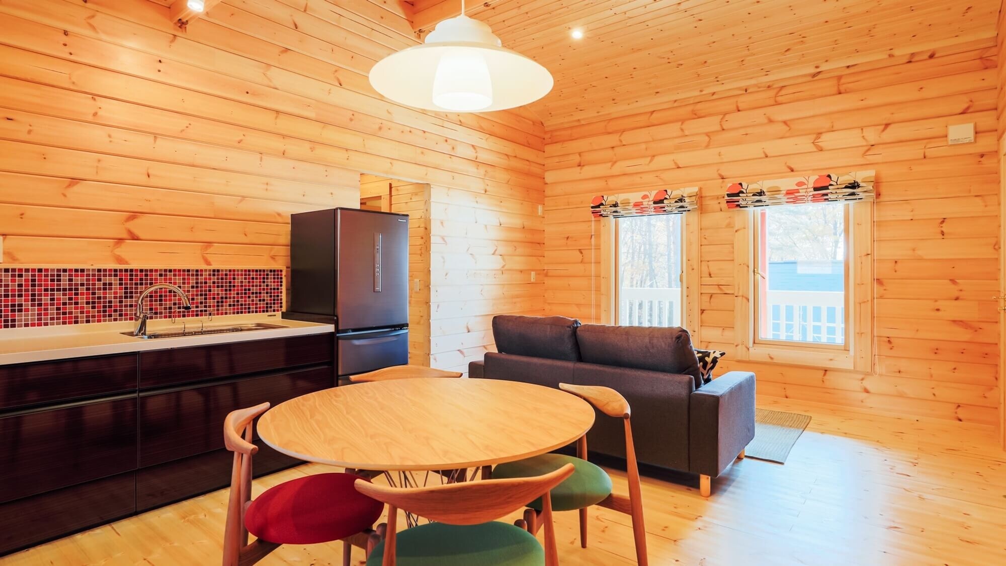 [Premium log room with private open-air bath] Interior example