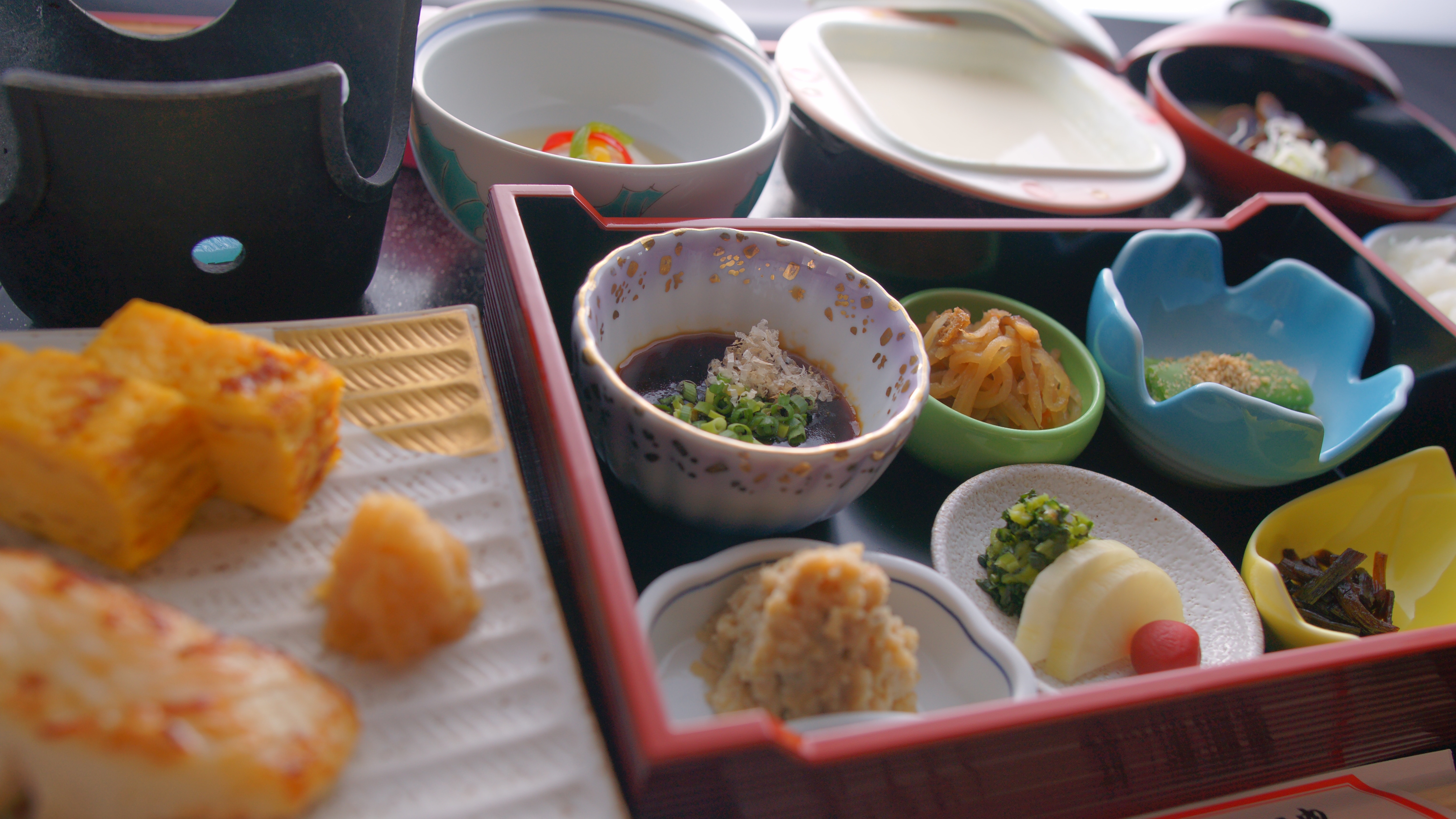 Breakfast, which is reputed to be delicious, has a high-quality taste that makes you feel happy with a smile. Carefully selected seasonal flavors that are kind to the body.