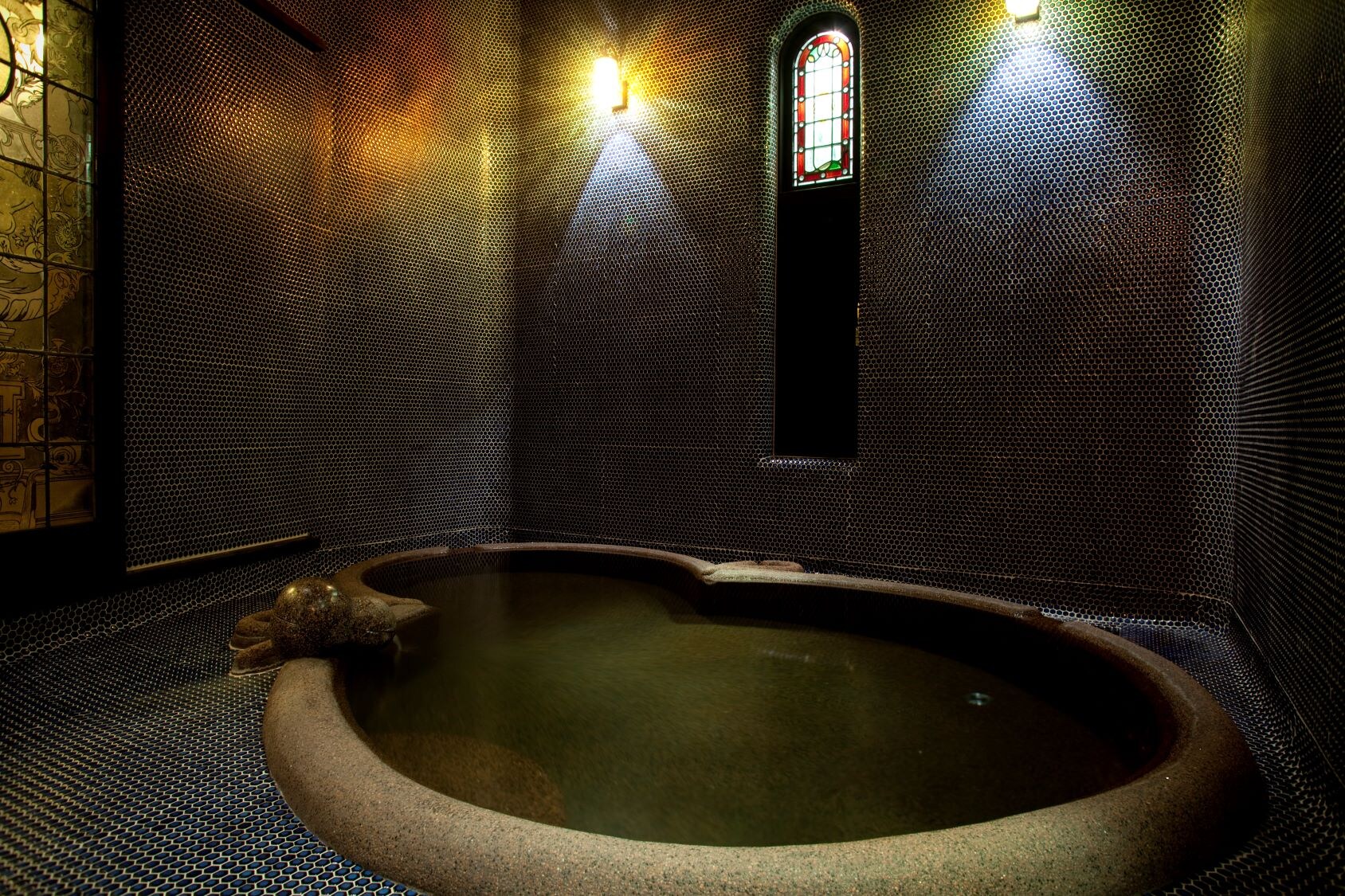 Private bath (gourd)