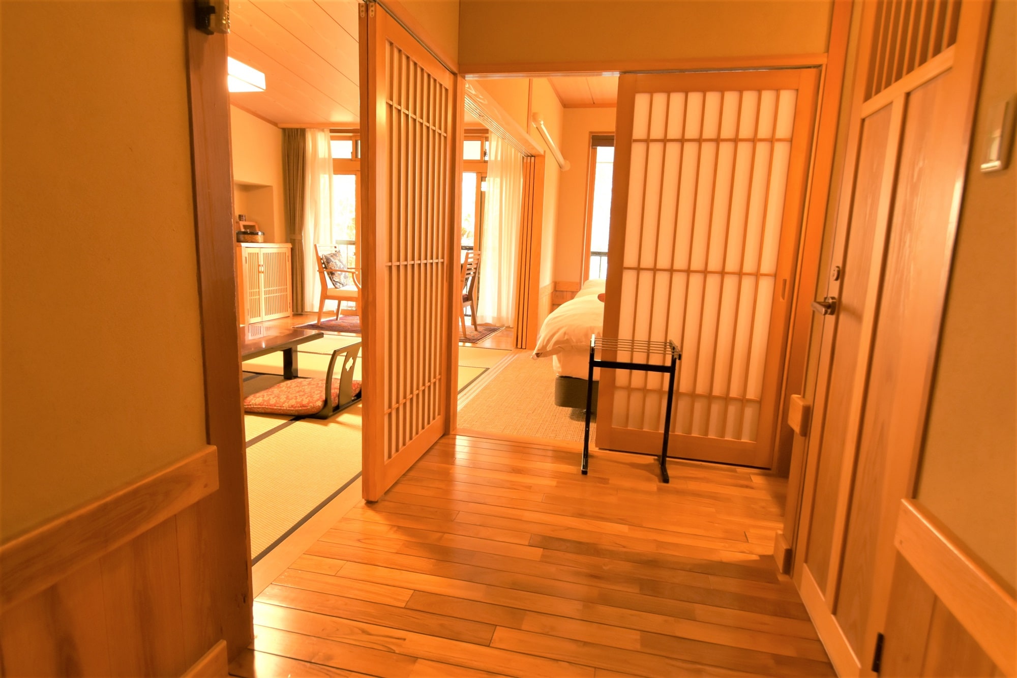 Main building, river side, 2nd floor, 2-room Japanese-Western room (6-person capacity)