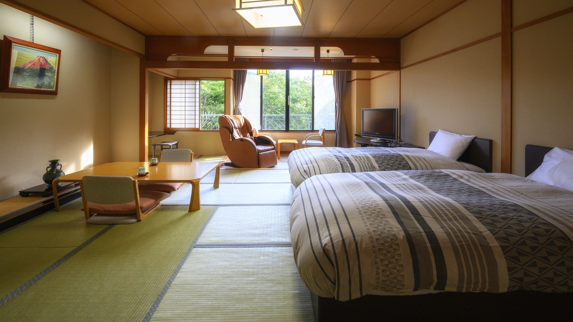 [-J-Style Villa-Japanese-style bedroom with massage chair] Relax and heal with a view from the top floor