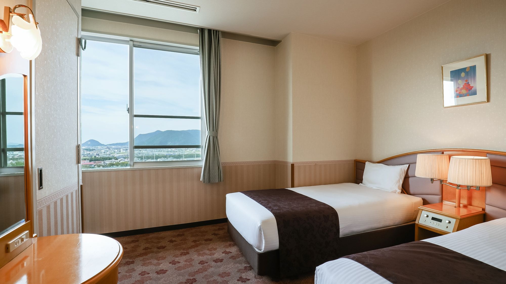 Kamar khusus bergaya Jepang-Barat (dengan bak mandi) / 42 meter persegi