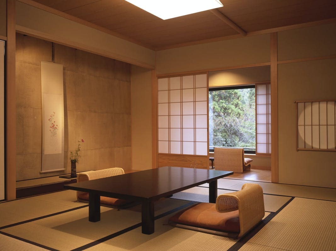 Guest room with open-air hot spring bath (68 square meters)