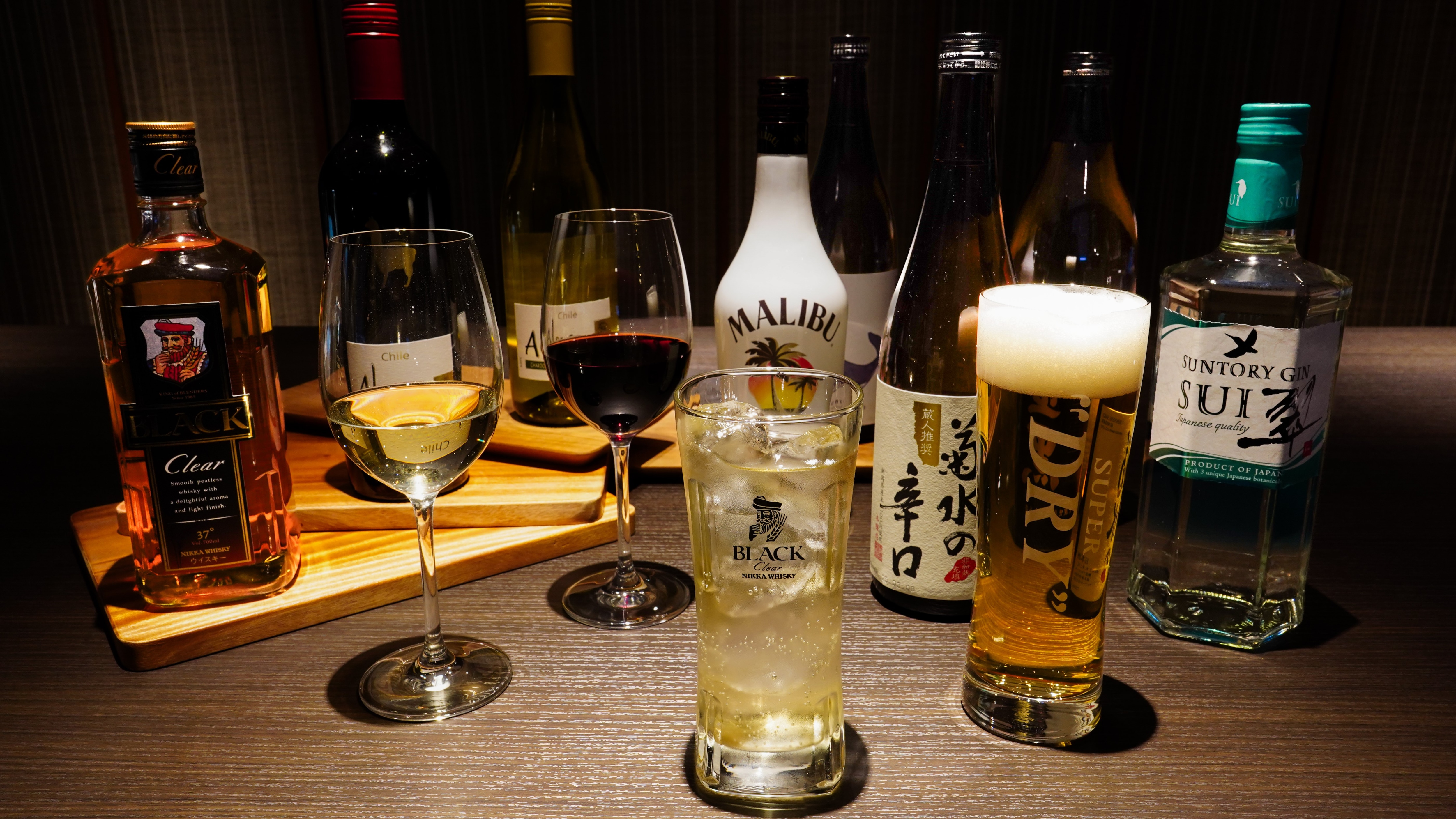 "Quick Drink" Happy Hour - เบียร์สดอาซาฮีและเครื่องดื่มแอลกอฮอล์ยอดนิยมอื่นๆ มีให้บริการ