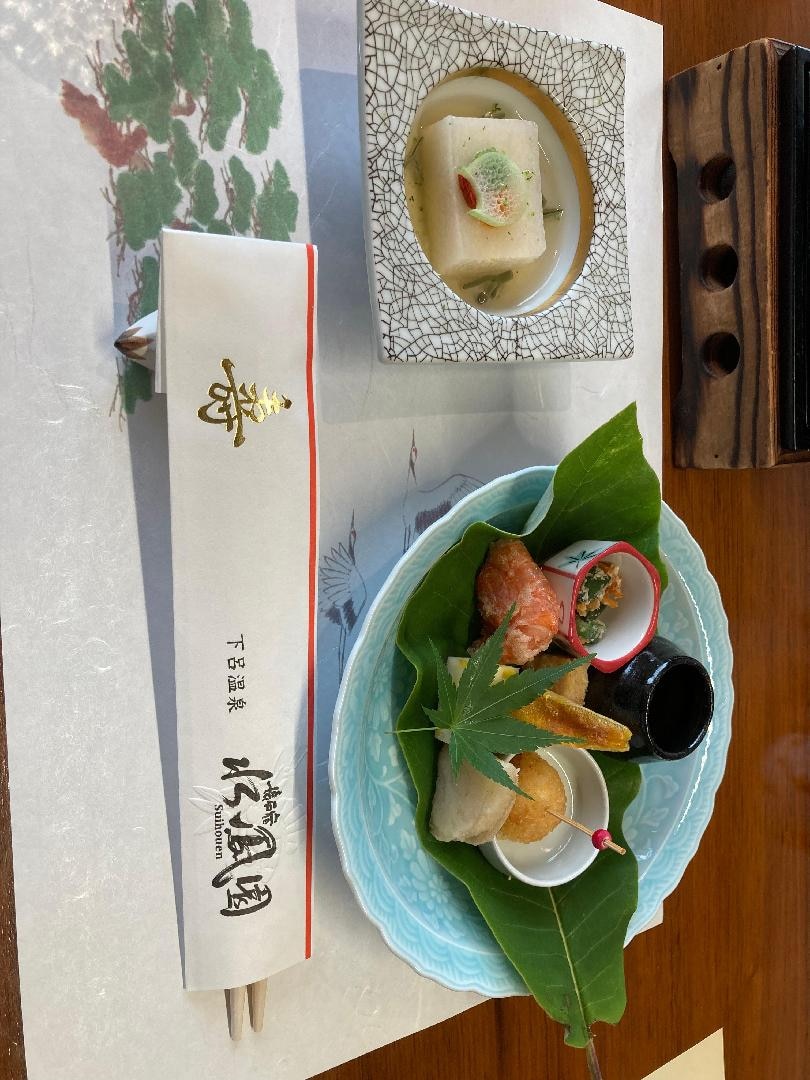 扇屋】且々好 飛騨懐石膳 4客 幅 約32cm 高さ 約3cm 木製 四方盆 吸物