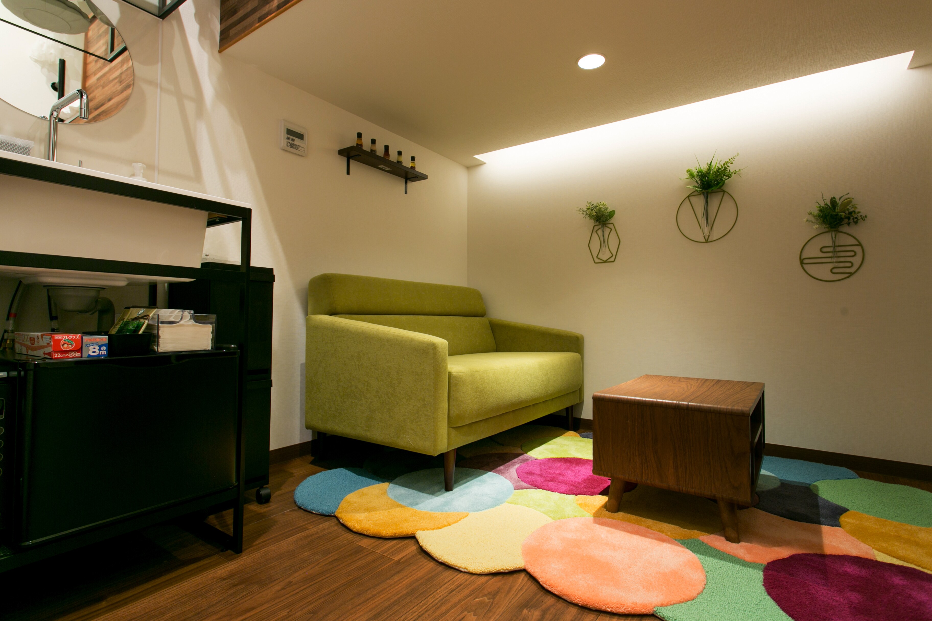 Standard double room interior (Some rooms may be reversed left to right.)
