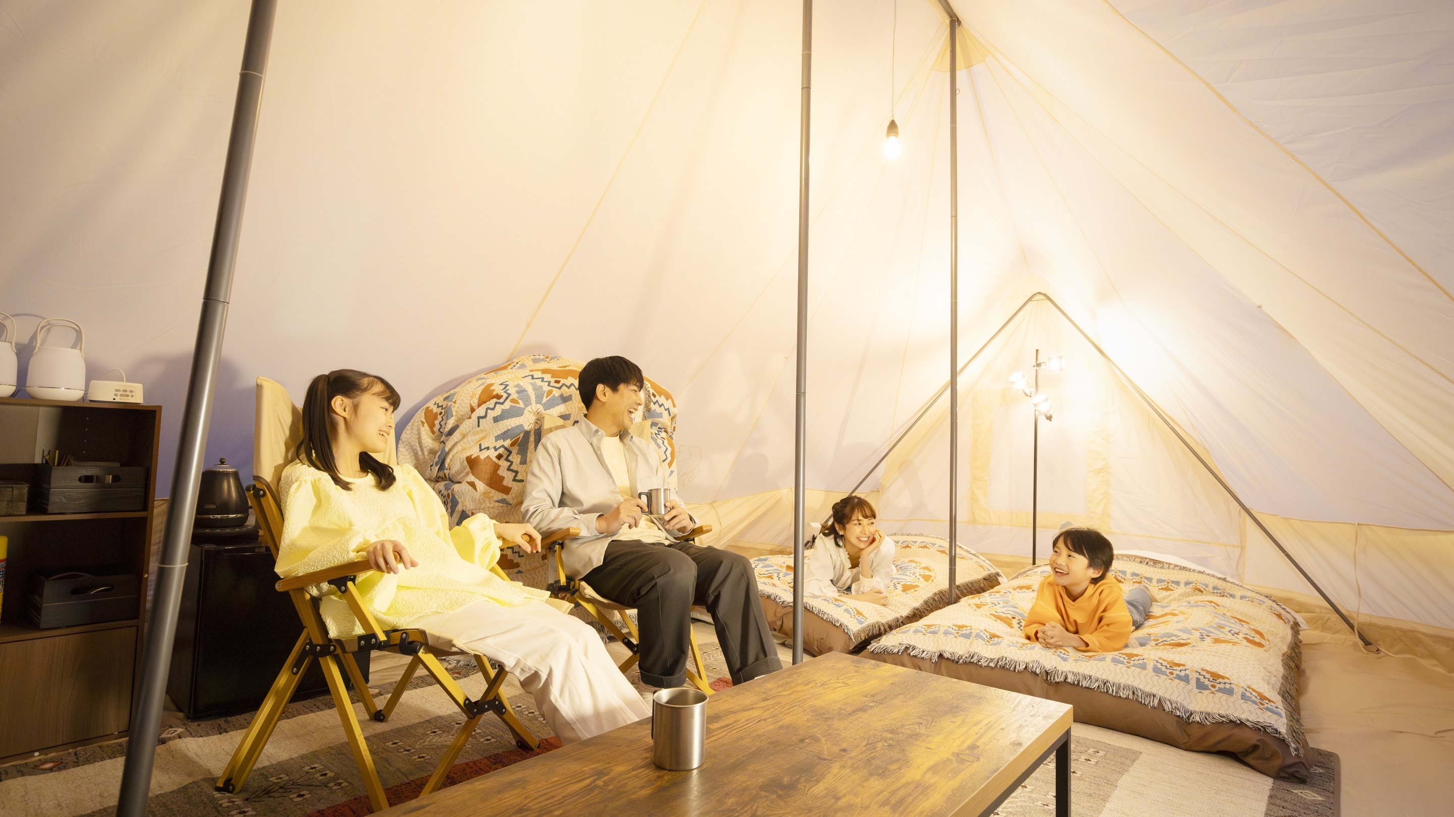 Glamping Area Twin Room (Example of a guest room)