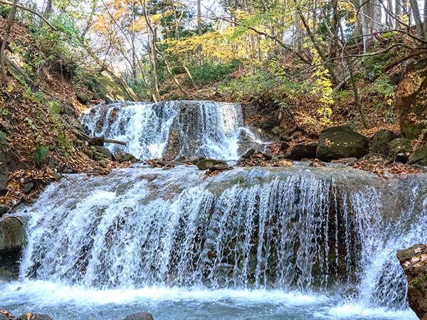 博祖加塔基瀑布
