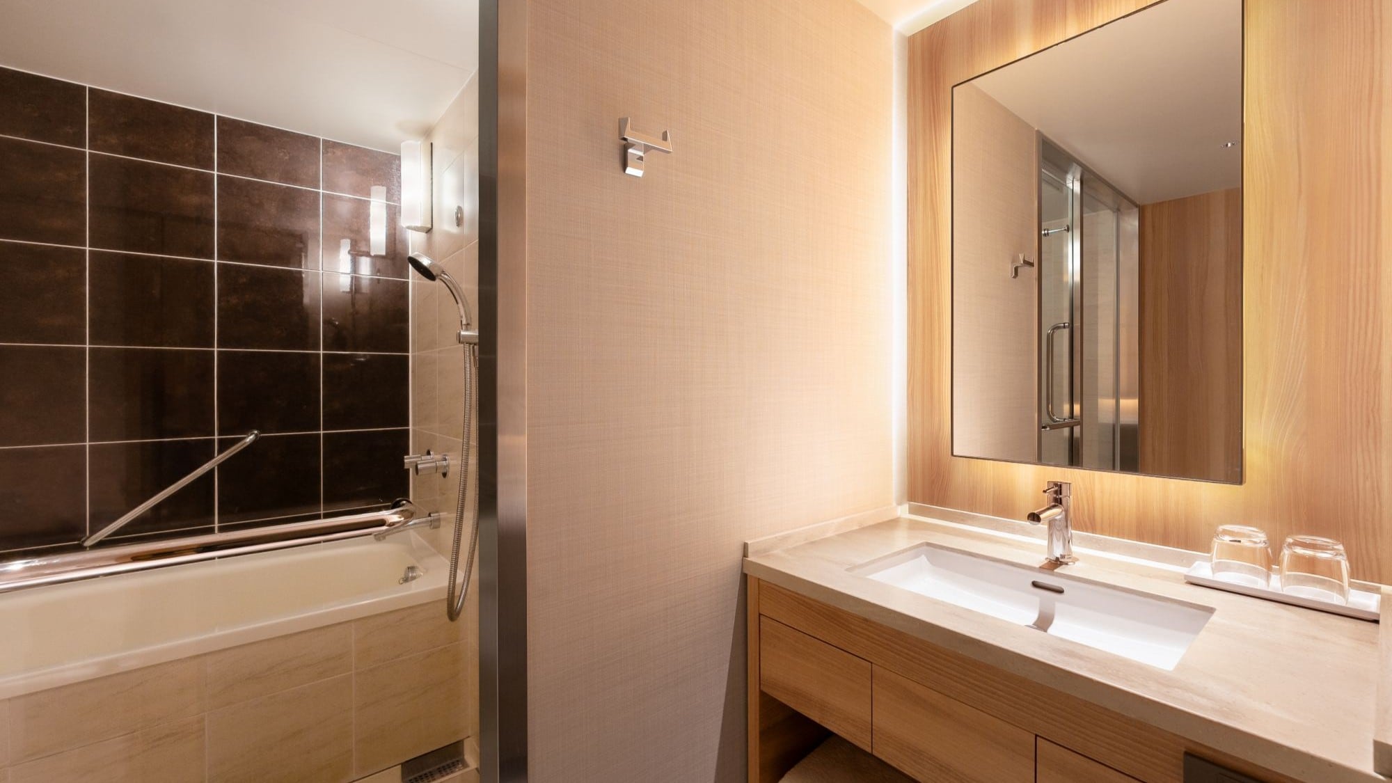 Club Superior | Bathroom