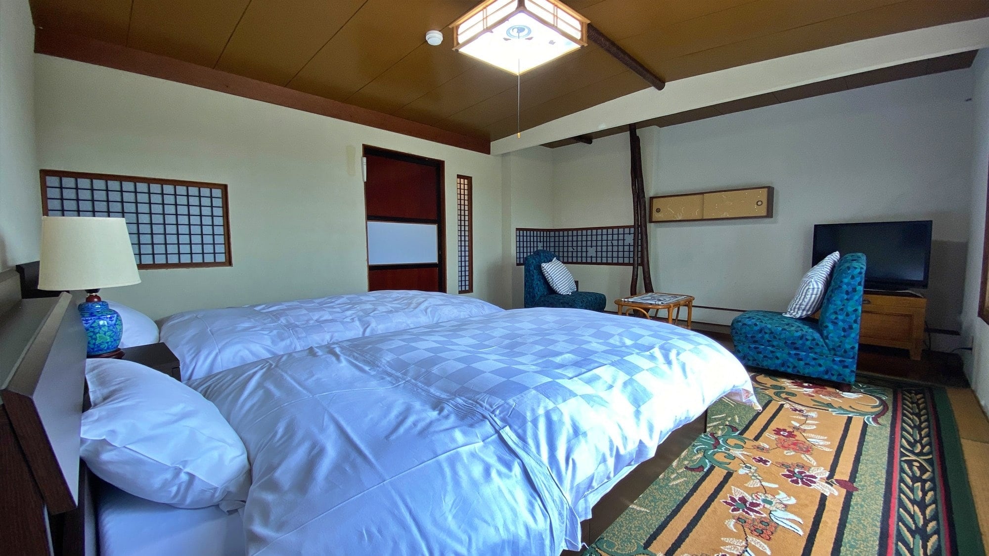 [Kyoto style/wooden house] Japanese-Western style room | 10 tatami mats | Bath and toilet included