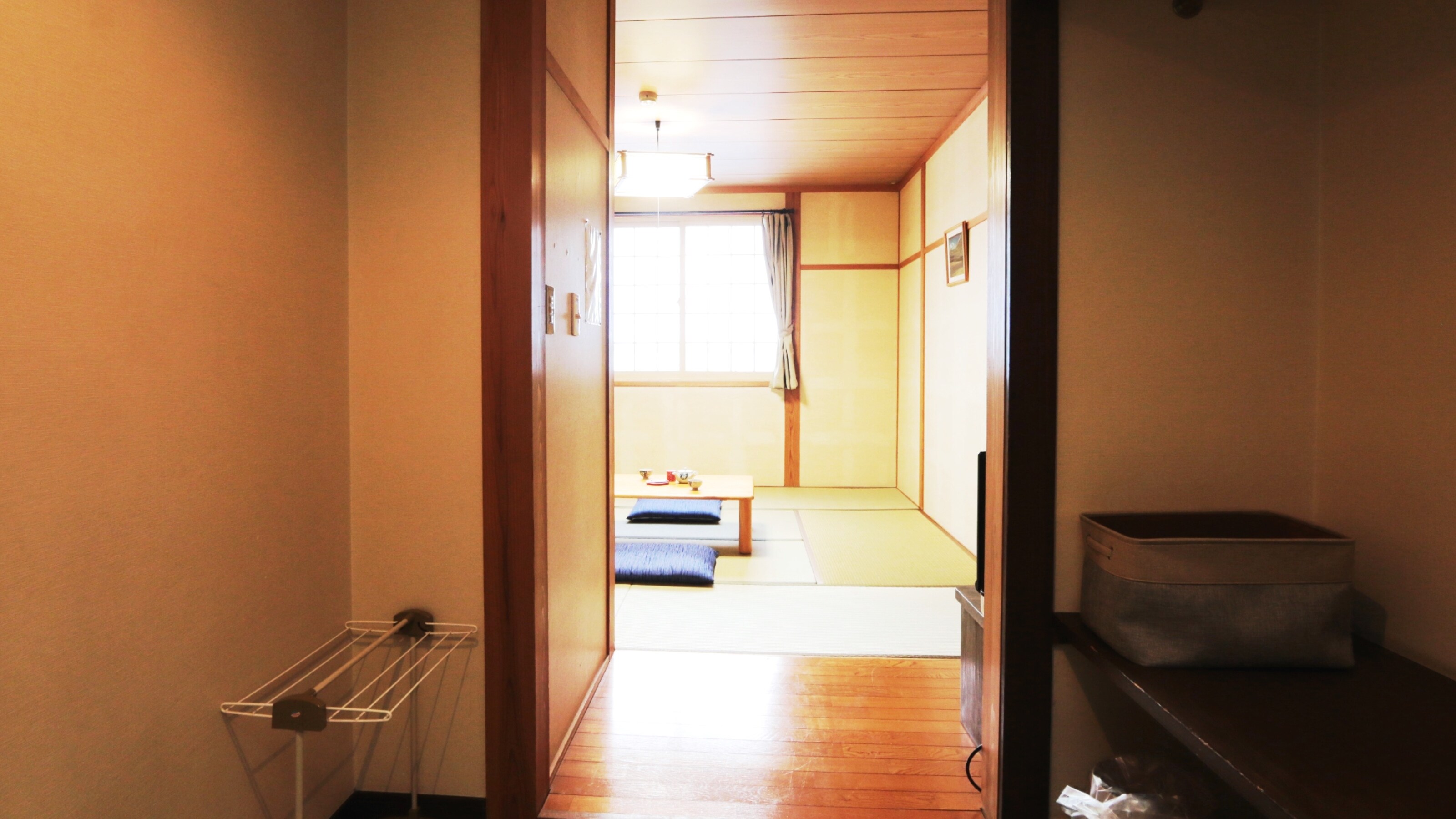 [Guest room] An 8 tatami room.
