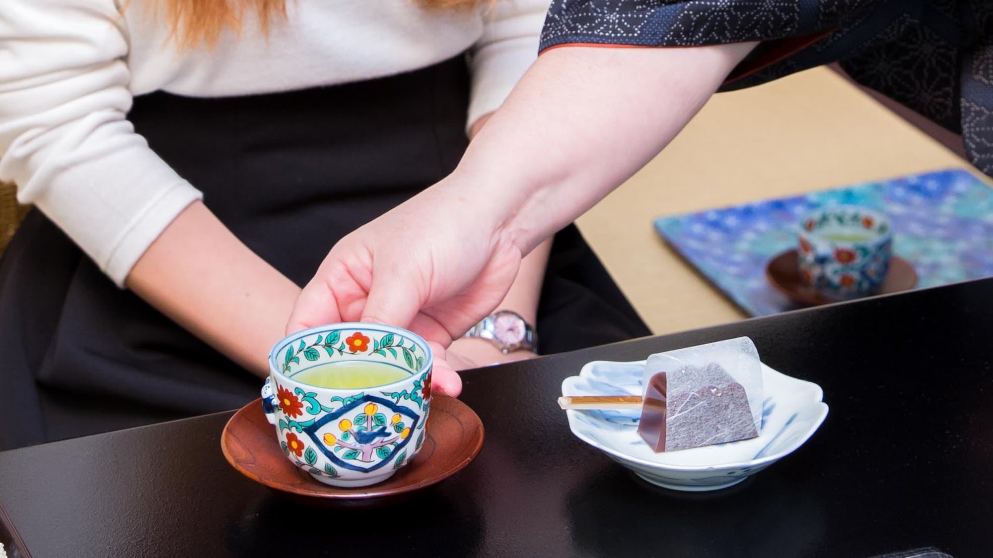 * [留影]我们将用当时最美味的静冈茶招待您。