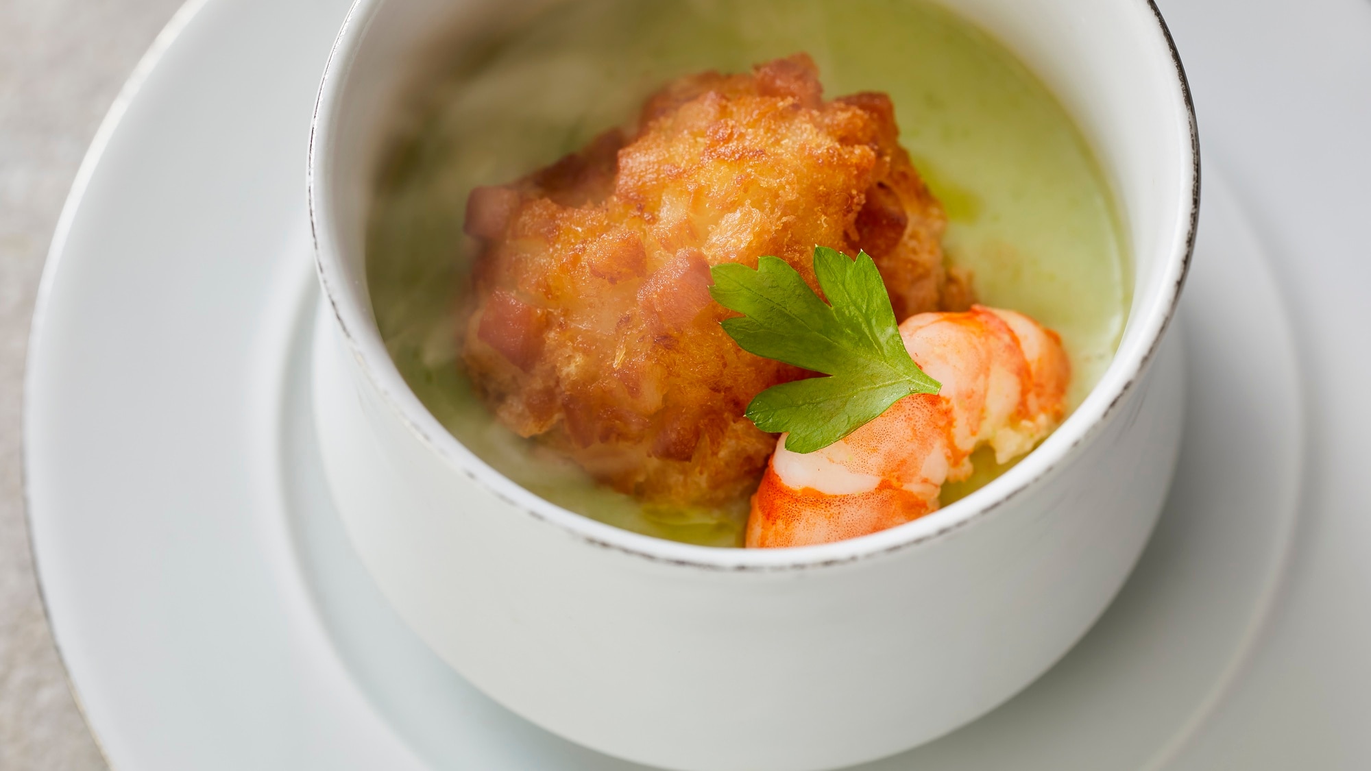 [Kaiseki Phước Lành của Đất] Mùa xuân (Tháng 3 - Tháng 5 năm 2026) Bánh bao khoai tây trong đĩa có nắp đậy