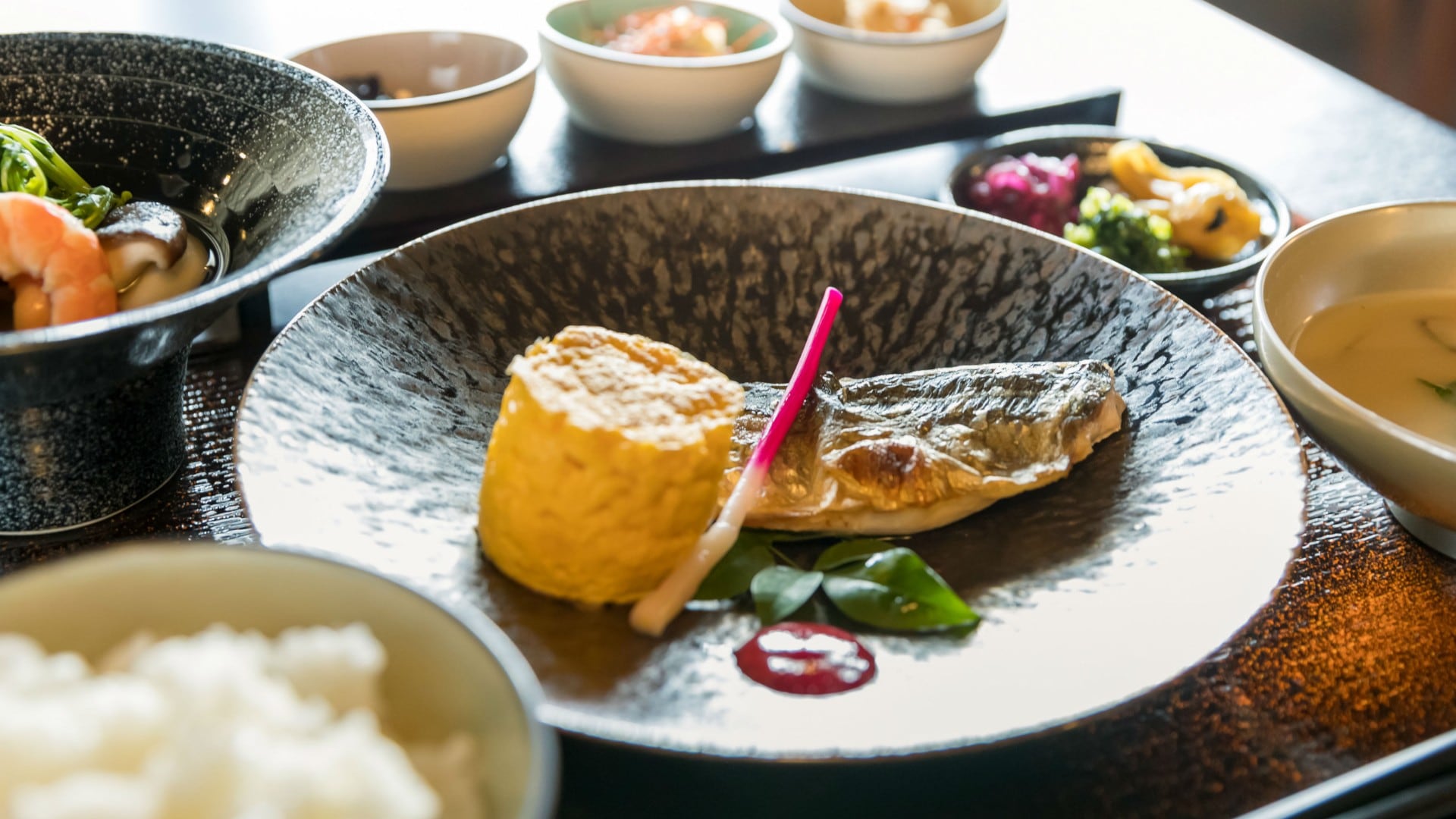 [Meals] When you wake up, we will prepare a nutritious Japanese breakfast made with fresh local ingredients.