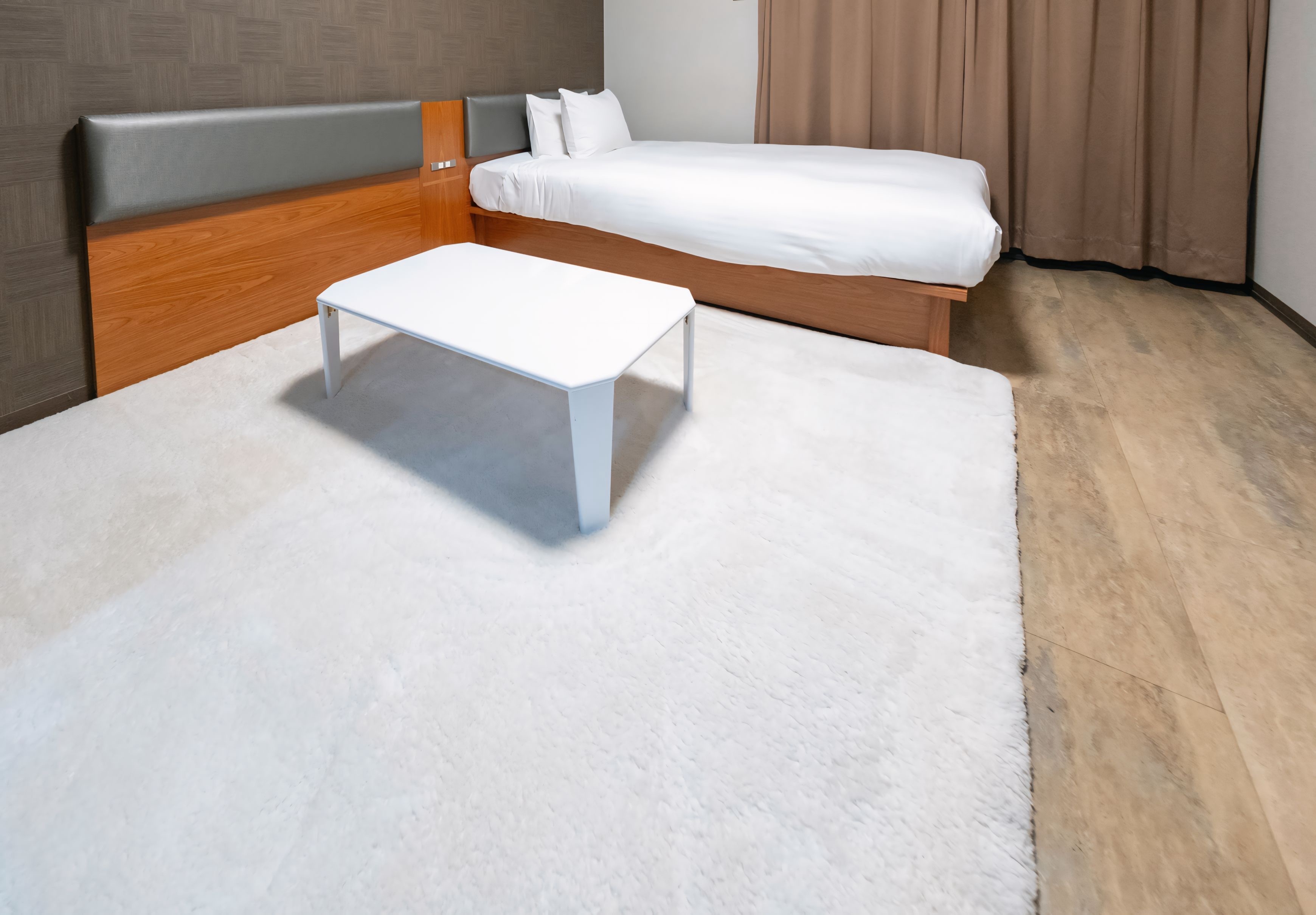 Semi-double room