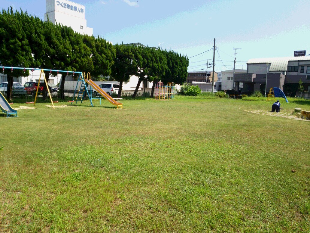 There is also a park close to the hotel.