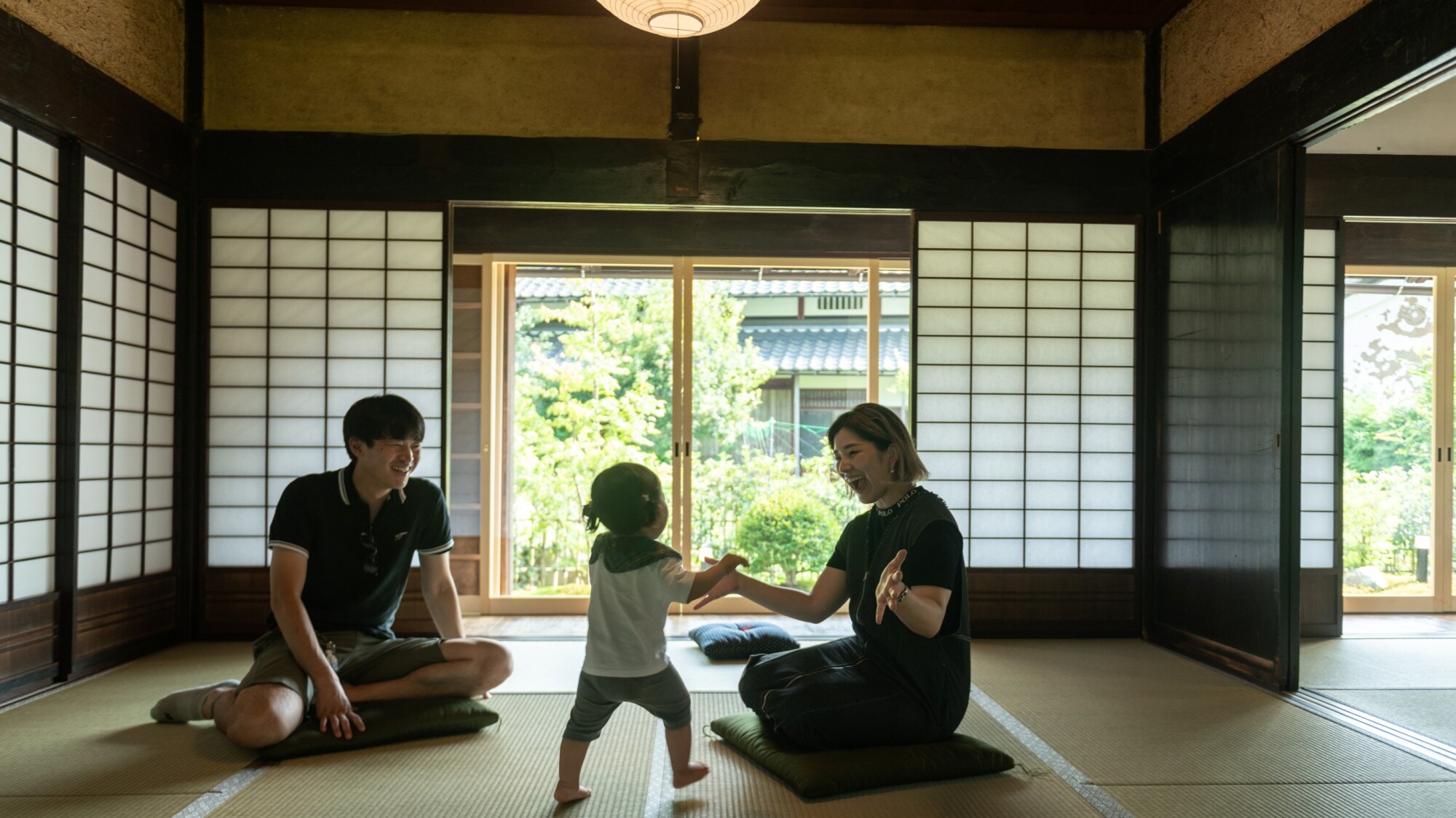 [Taimatsu] You can also lay futons in the Japanese-style rooms, so even small children can stay here without worry.