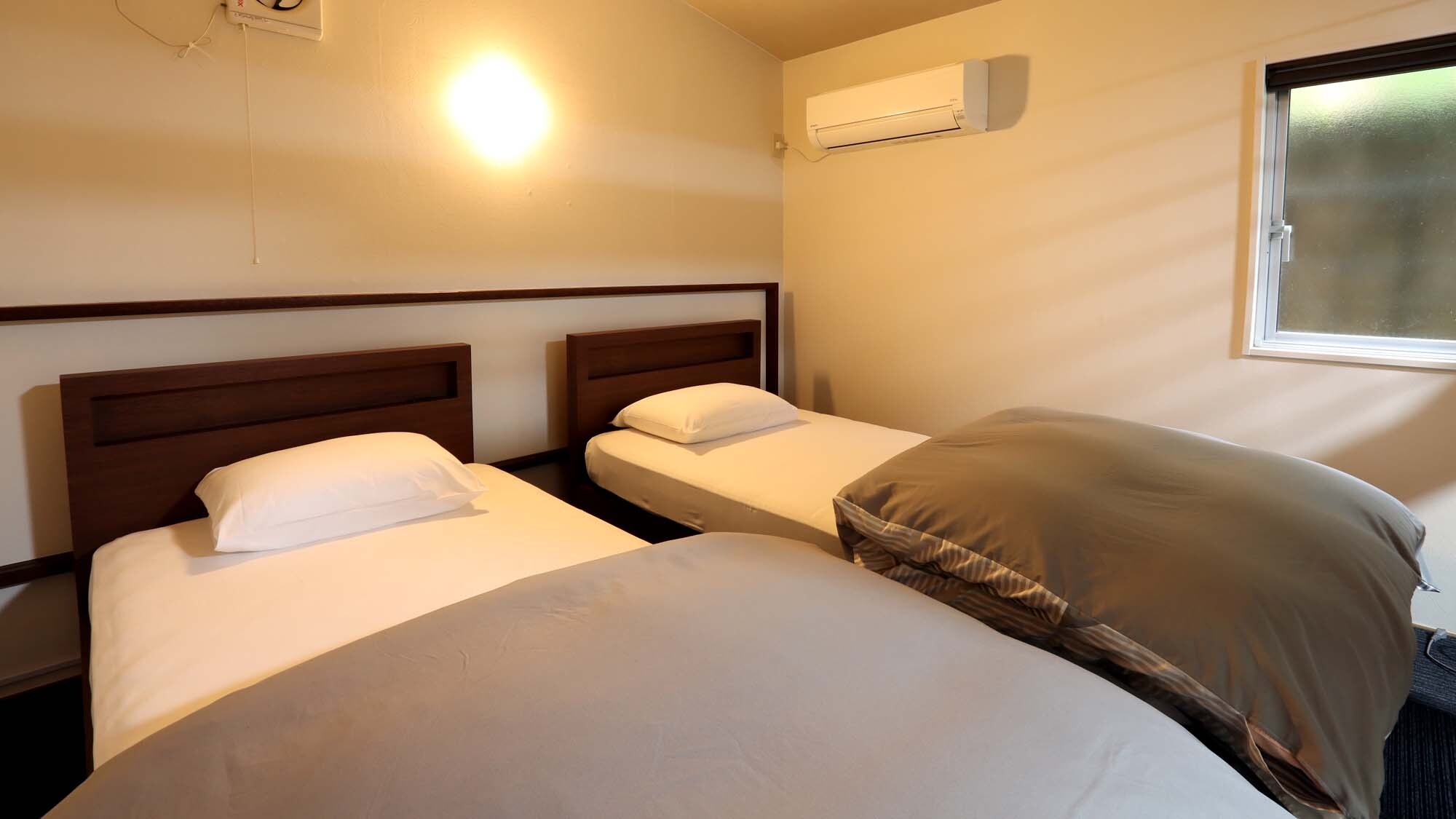 [Japanese-Western style room - bedroom]