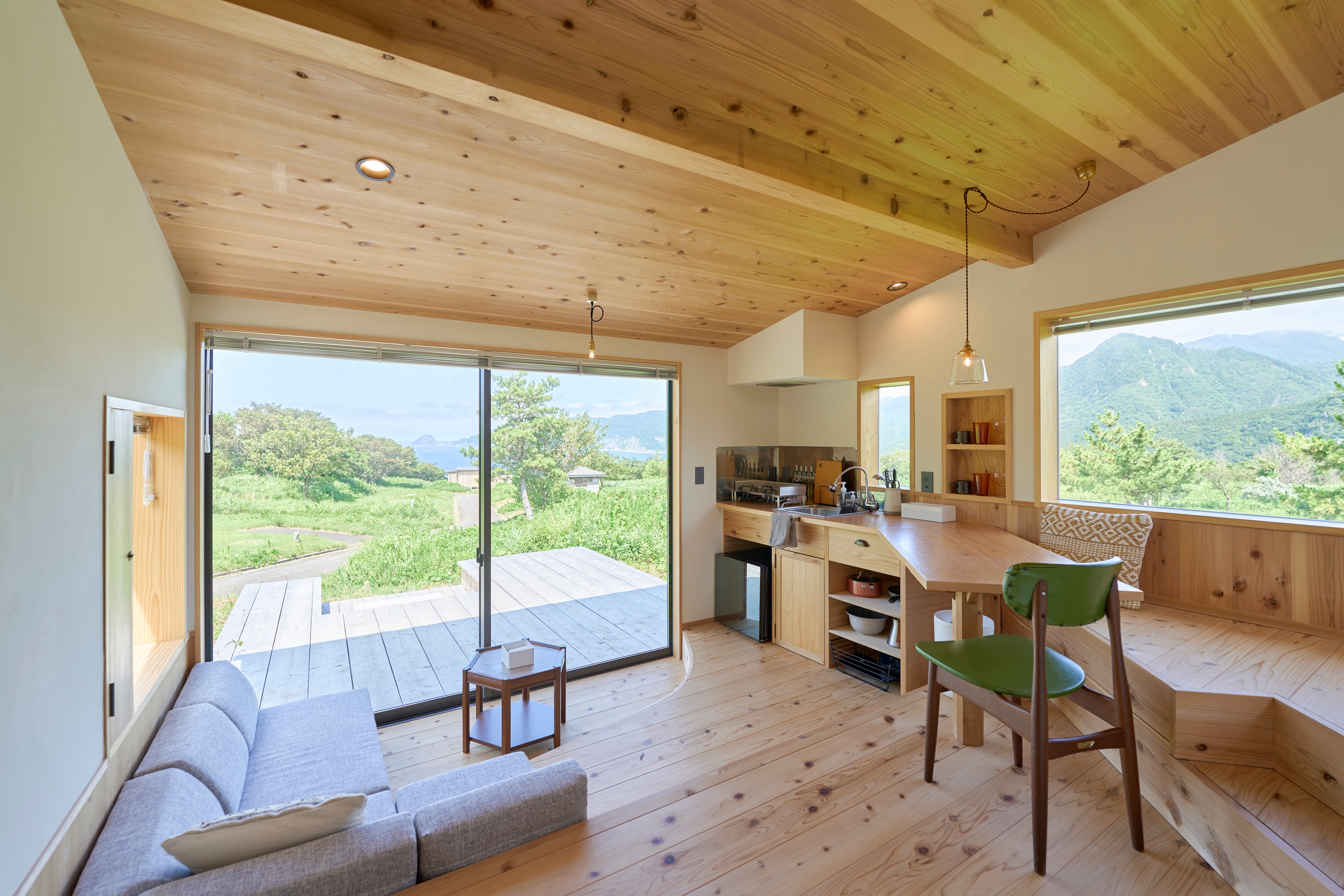 Hut-nest-